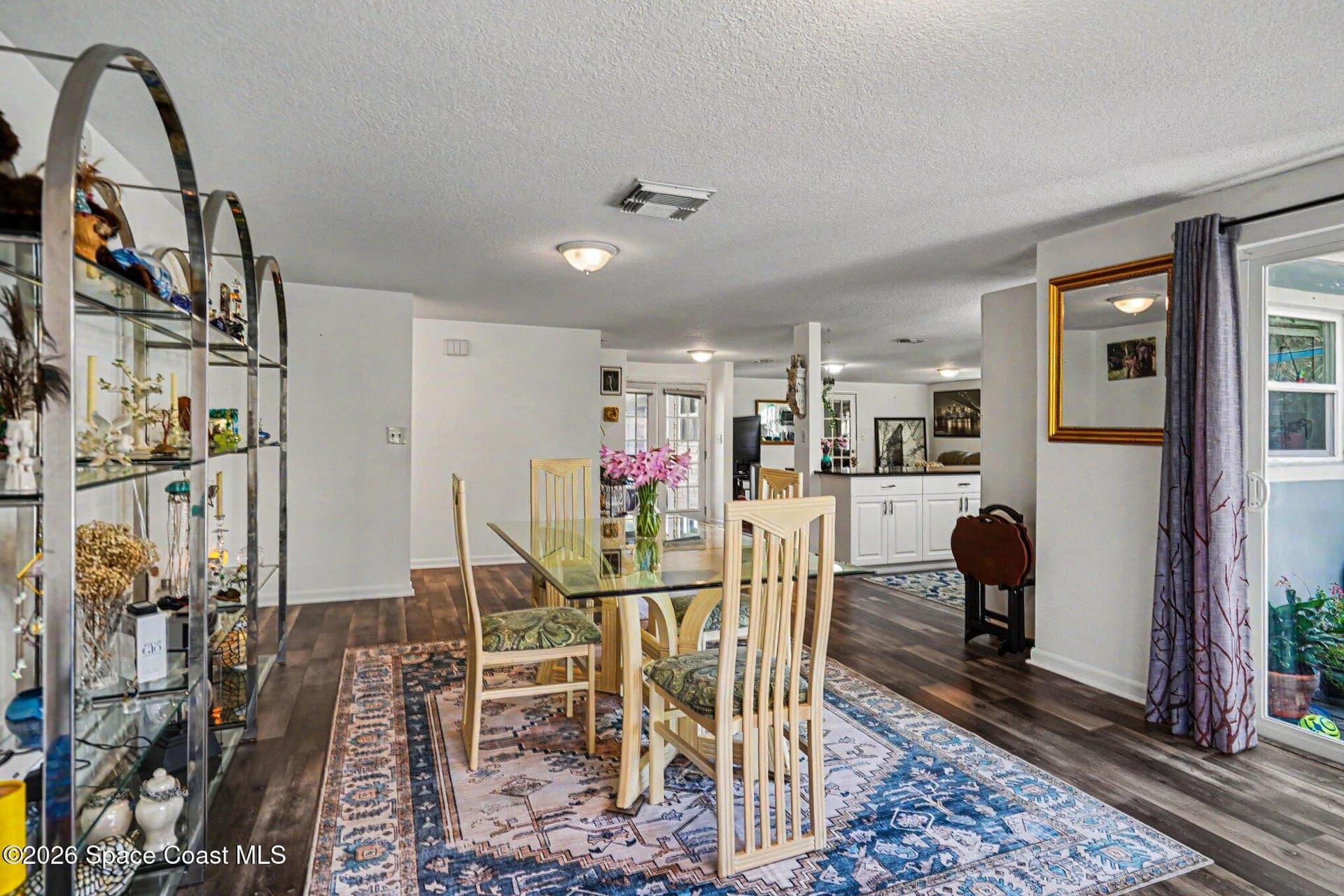 427 Lynn Avenue photo 15