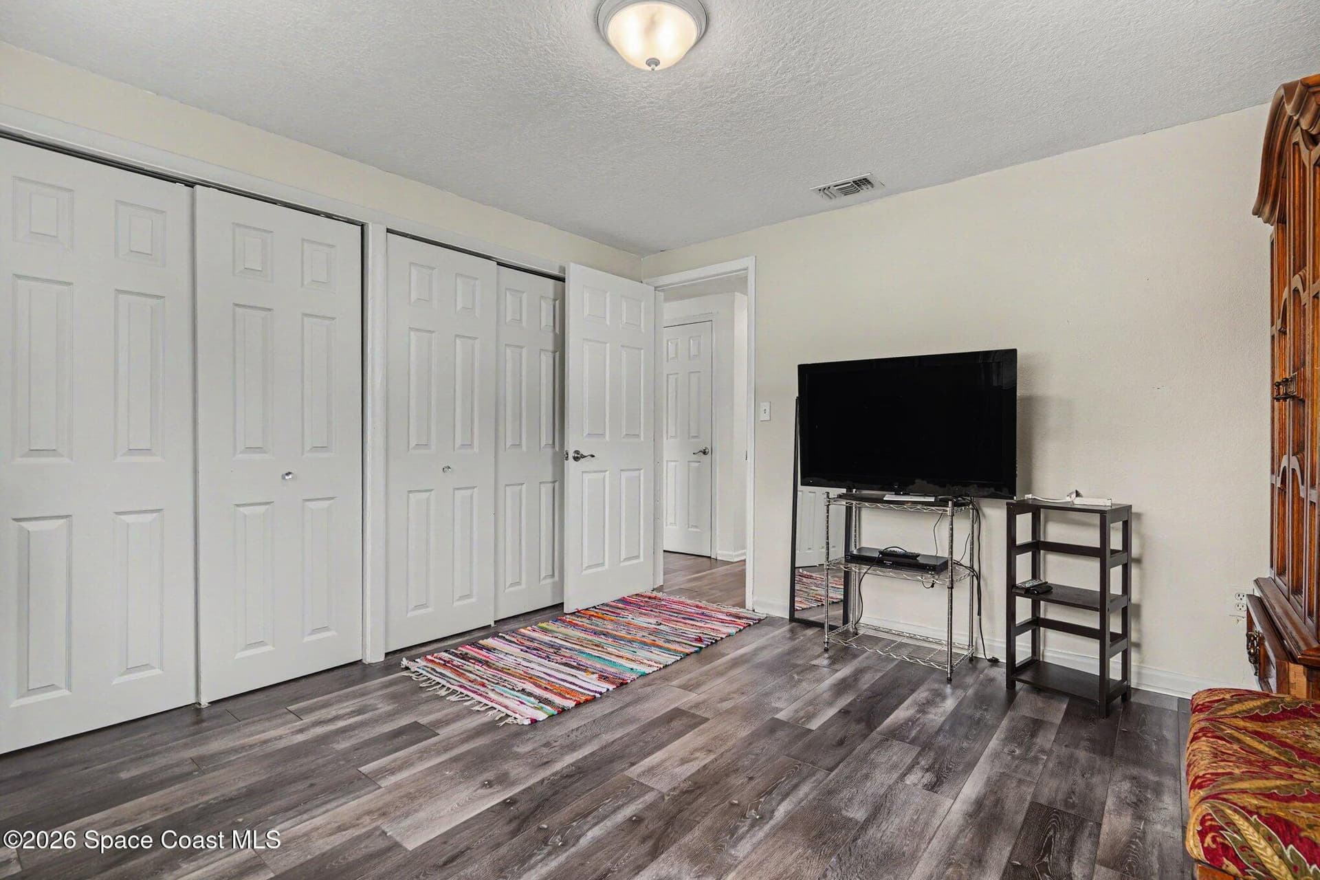 427 Lynn Avenue photo 24