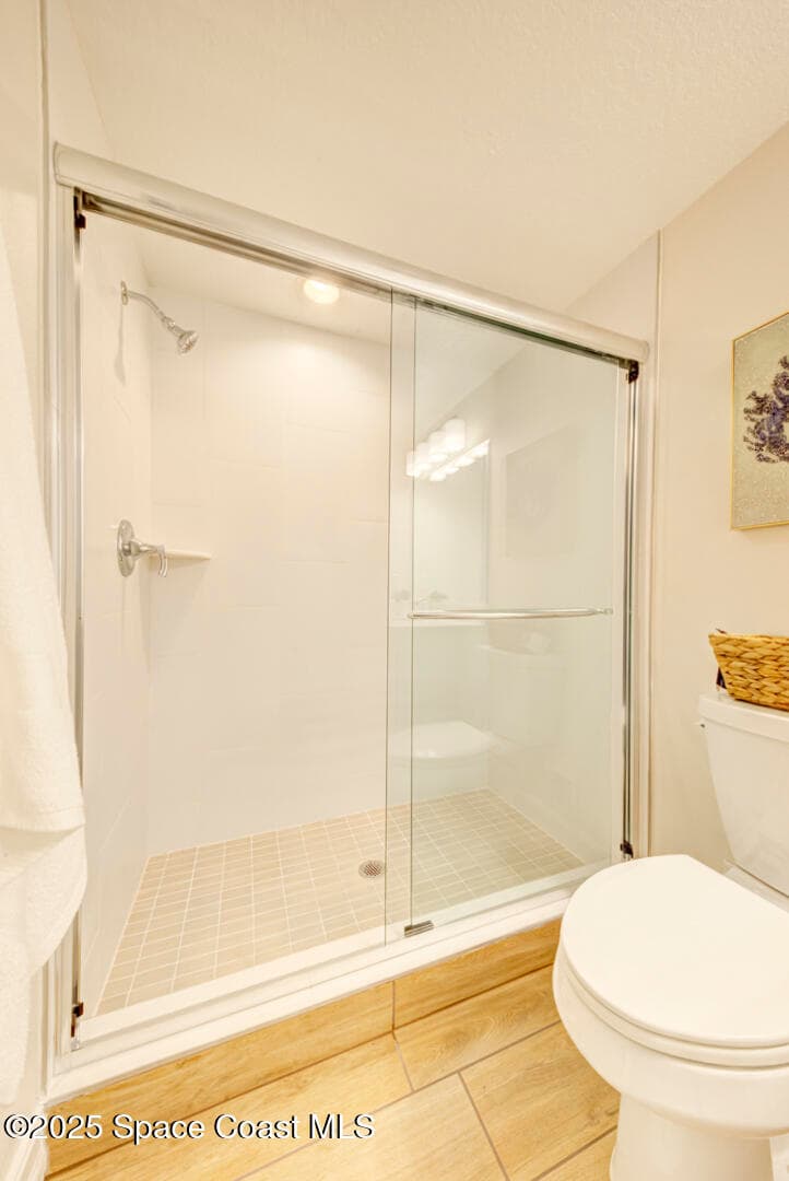 1805 Riverside Drive 504 photo 12