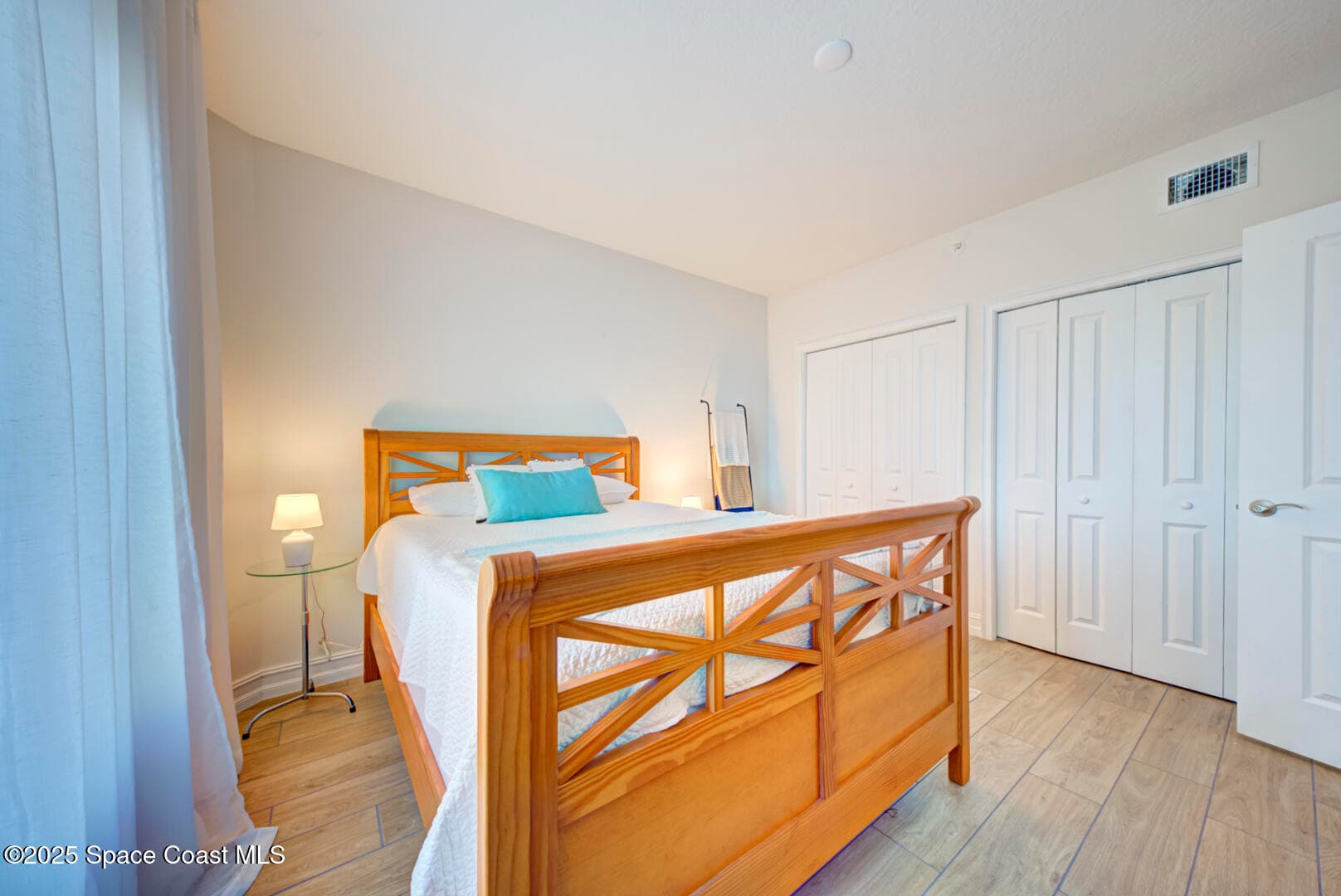 1805 Riverside Drive 504 photo 18