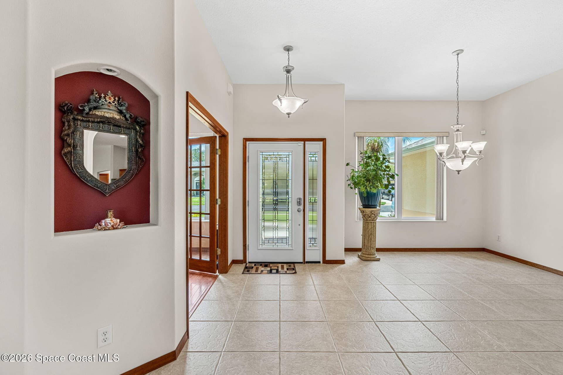 940 Gardenbrook Court SE photo 5