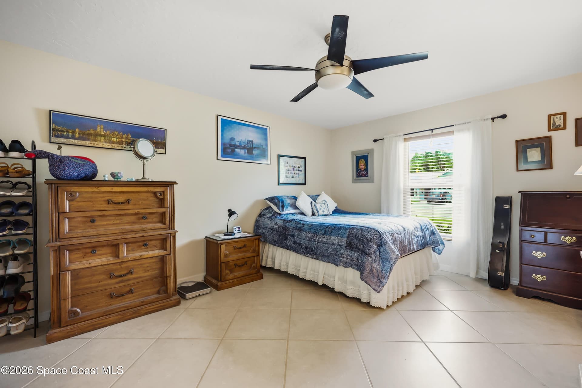 2427 Nobility Avenue photo 13