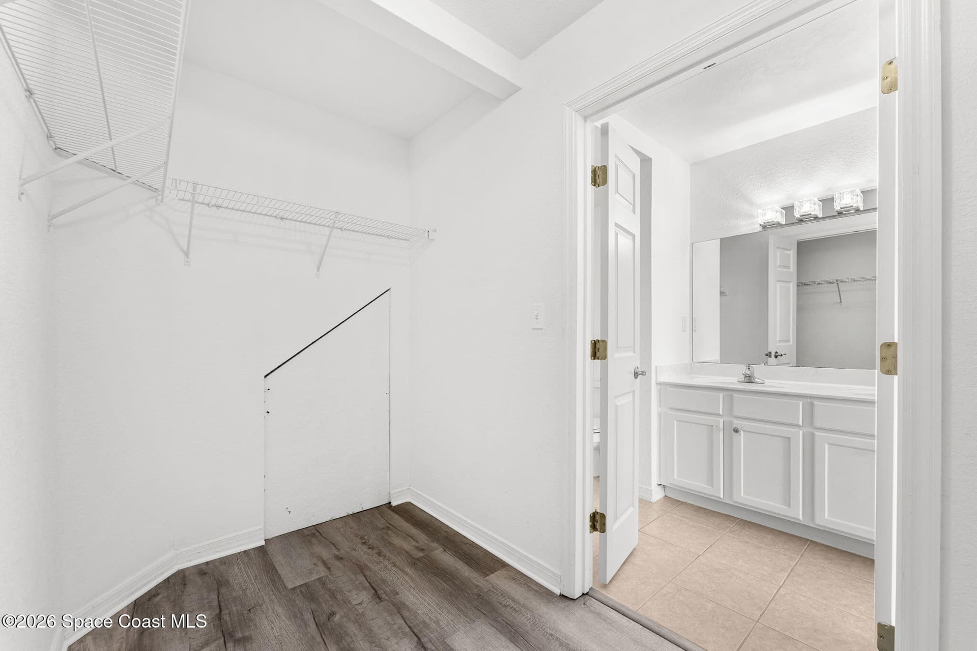 110 Turpial Way 106 photo 24