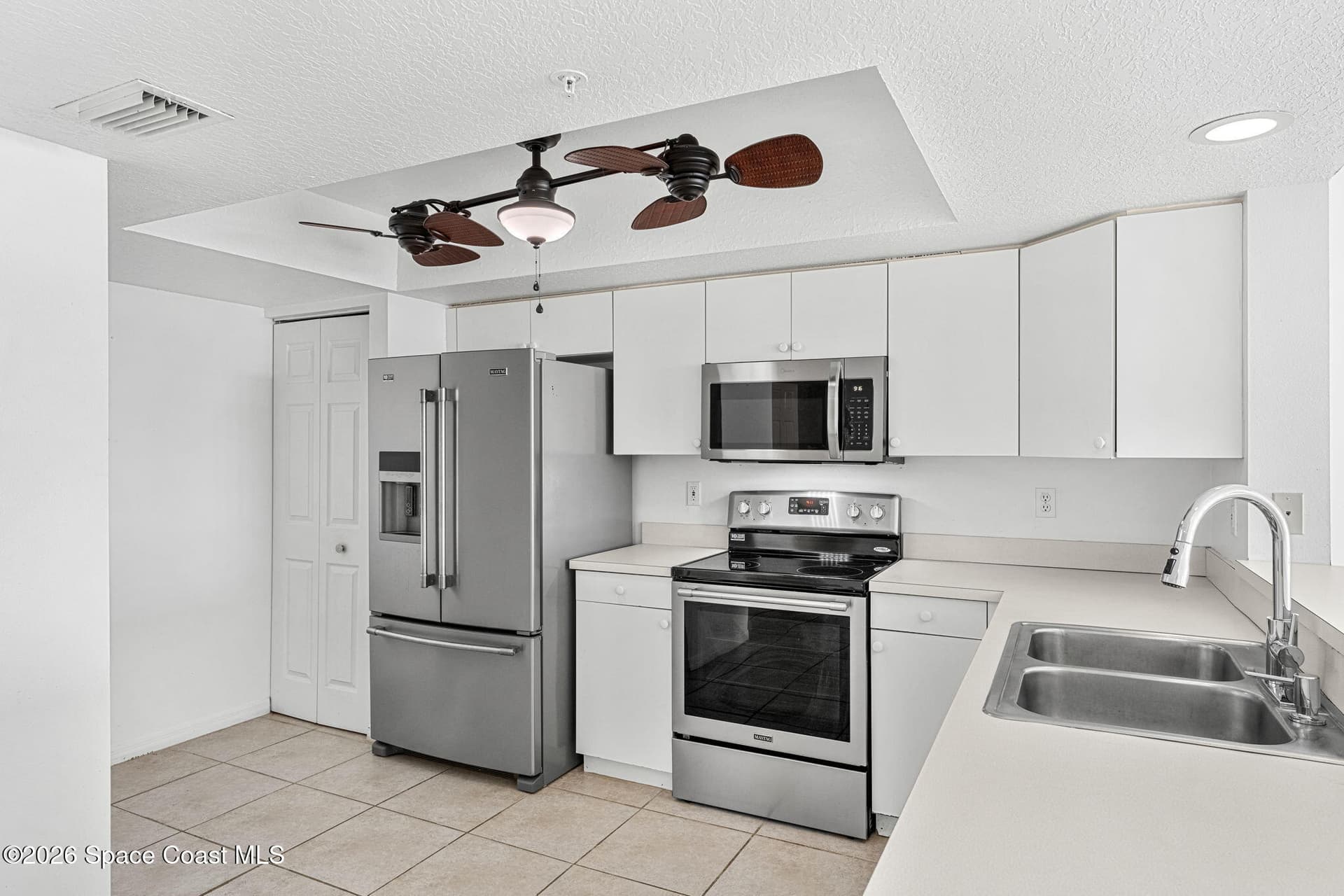 2805 N Highway A1a 203 photo 18