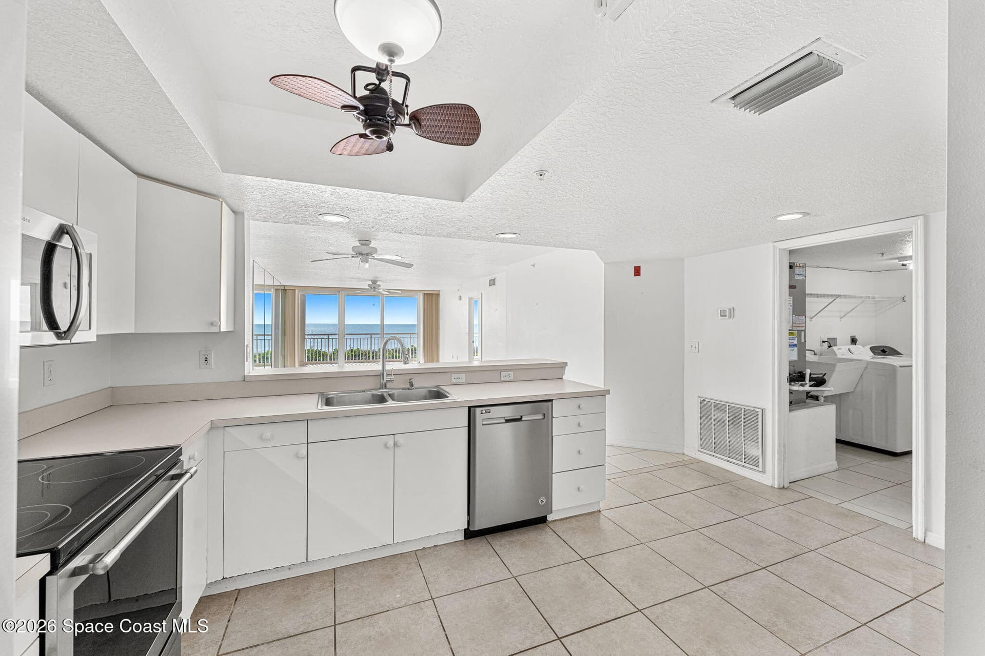 2805 N Highway A1a 203 photo 20