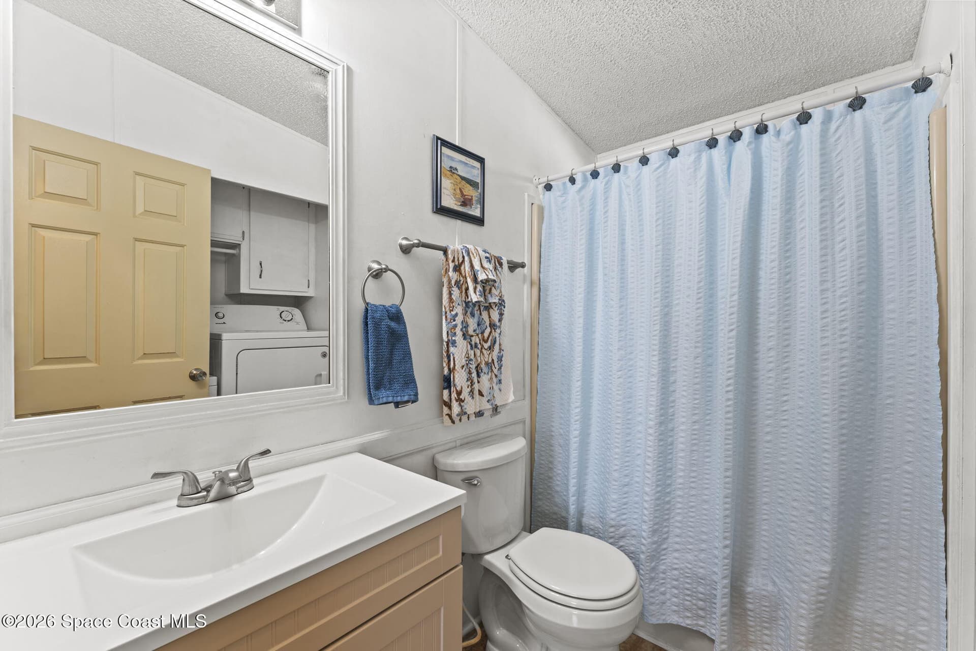 4403 Twin Lakes Drive photo 24