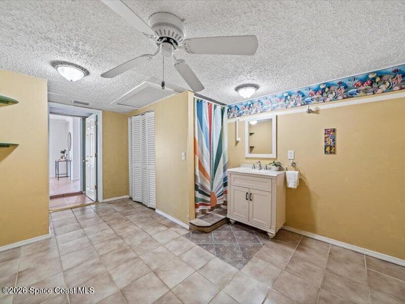 1580 Bream Street photo 22