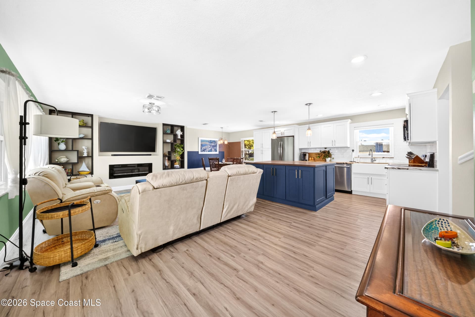 1515 Bella Casa Court photo 5