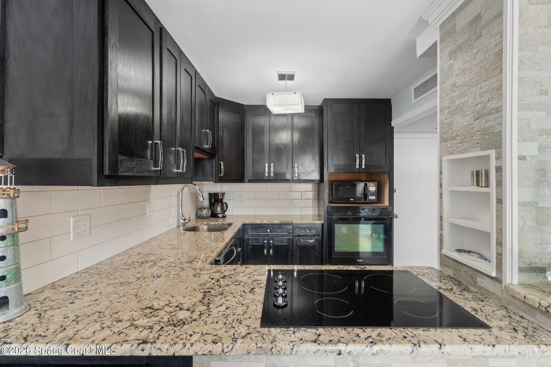 2020 N Atlantic Avenue 302-S photo 5