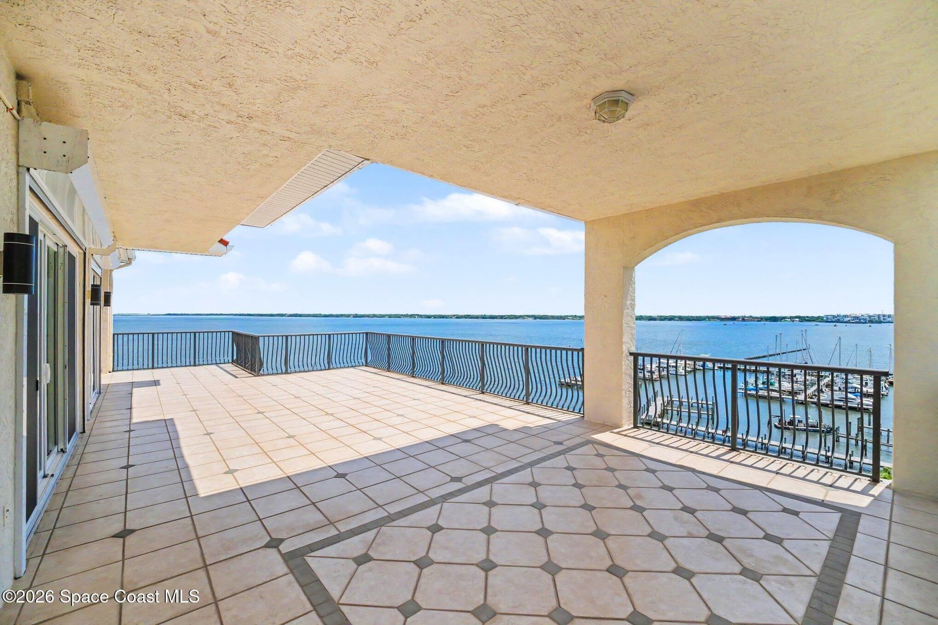 19 N Indian River Drive Ph-1 photo 2