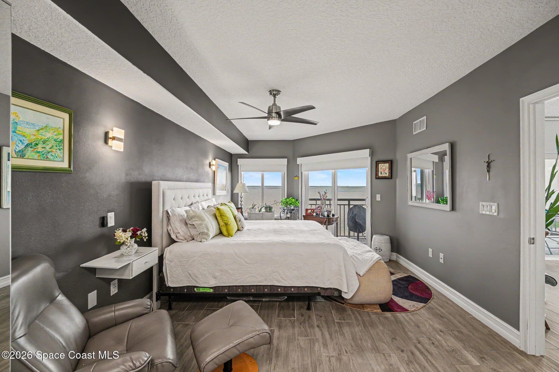 1805 Riverside Drive 410 photo 12