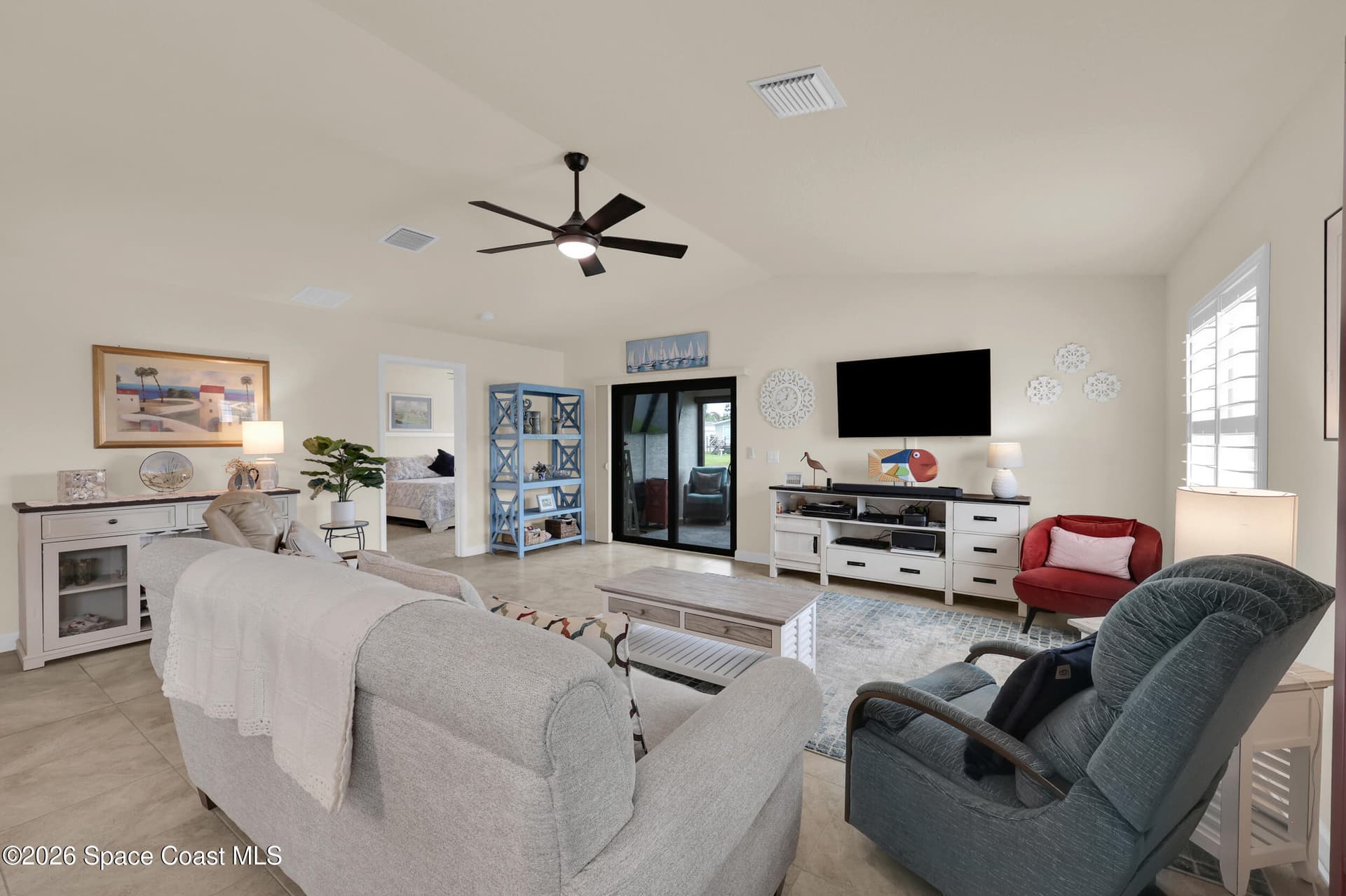 22 Alta Loma photo 11