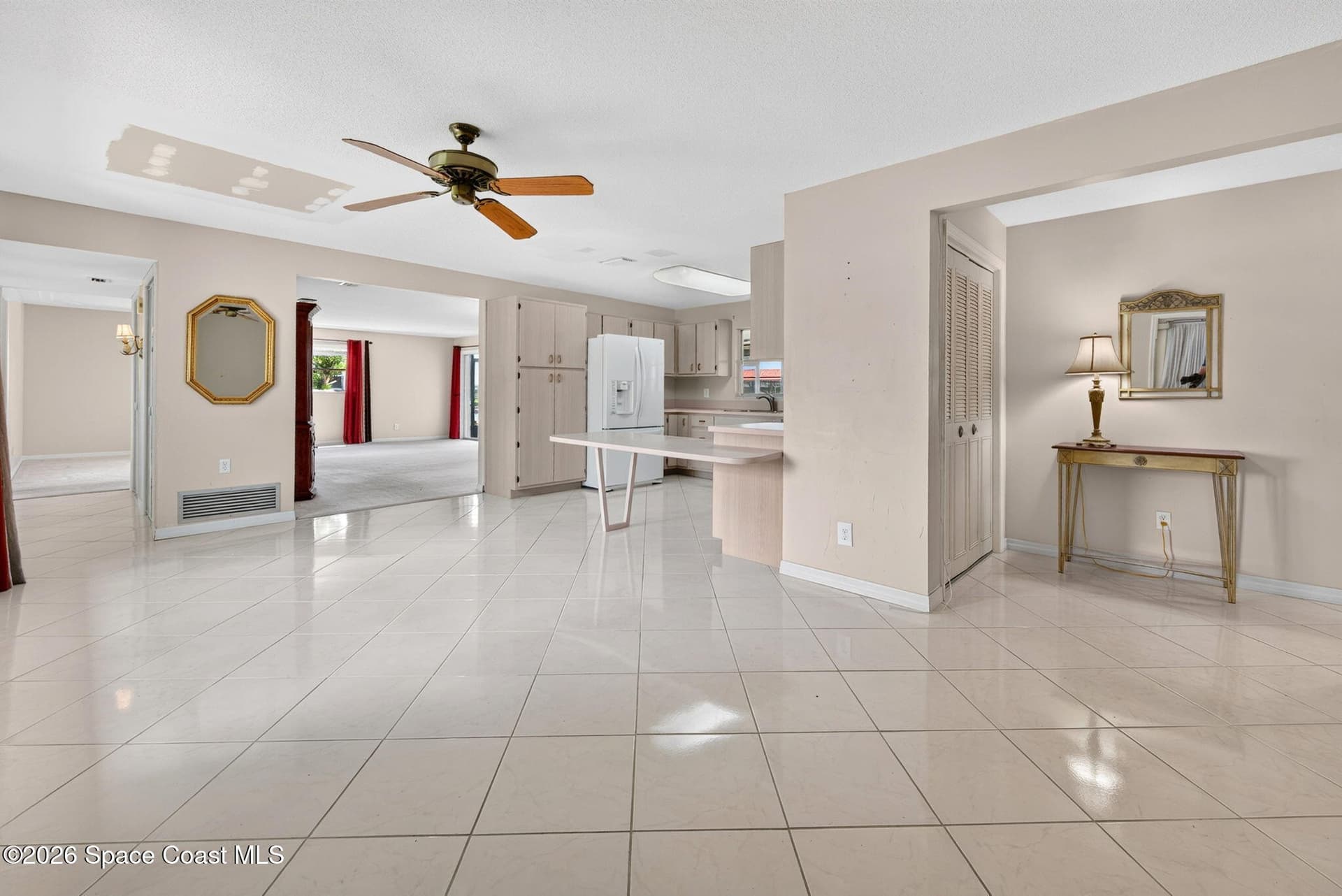 315 Ursa Avenue photo 20