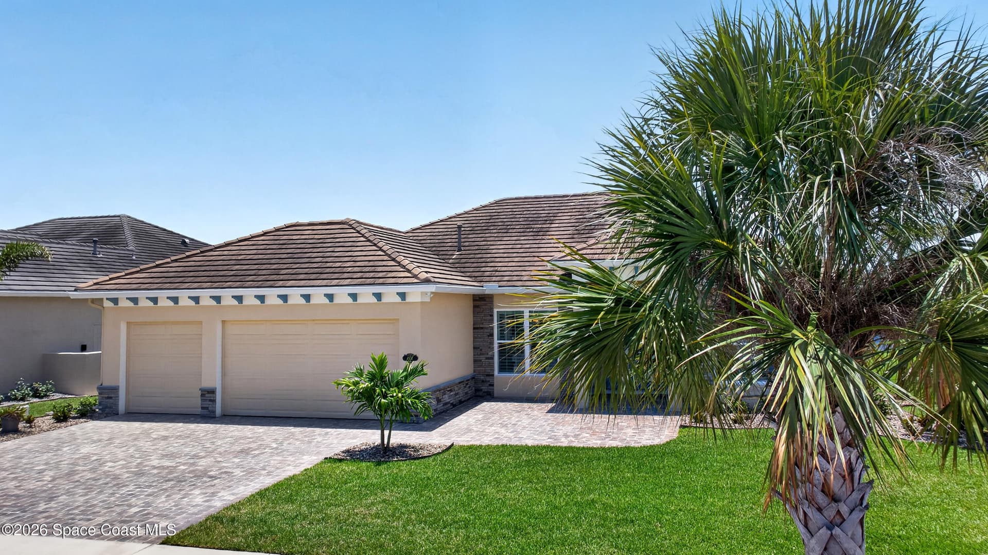 3522 Durksly Drive photo 4