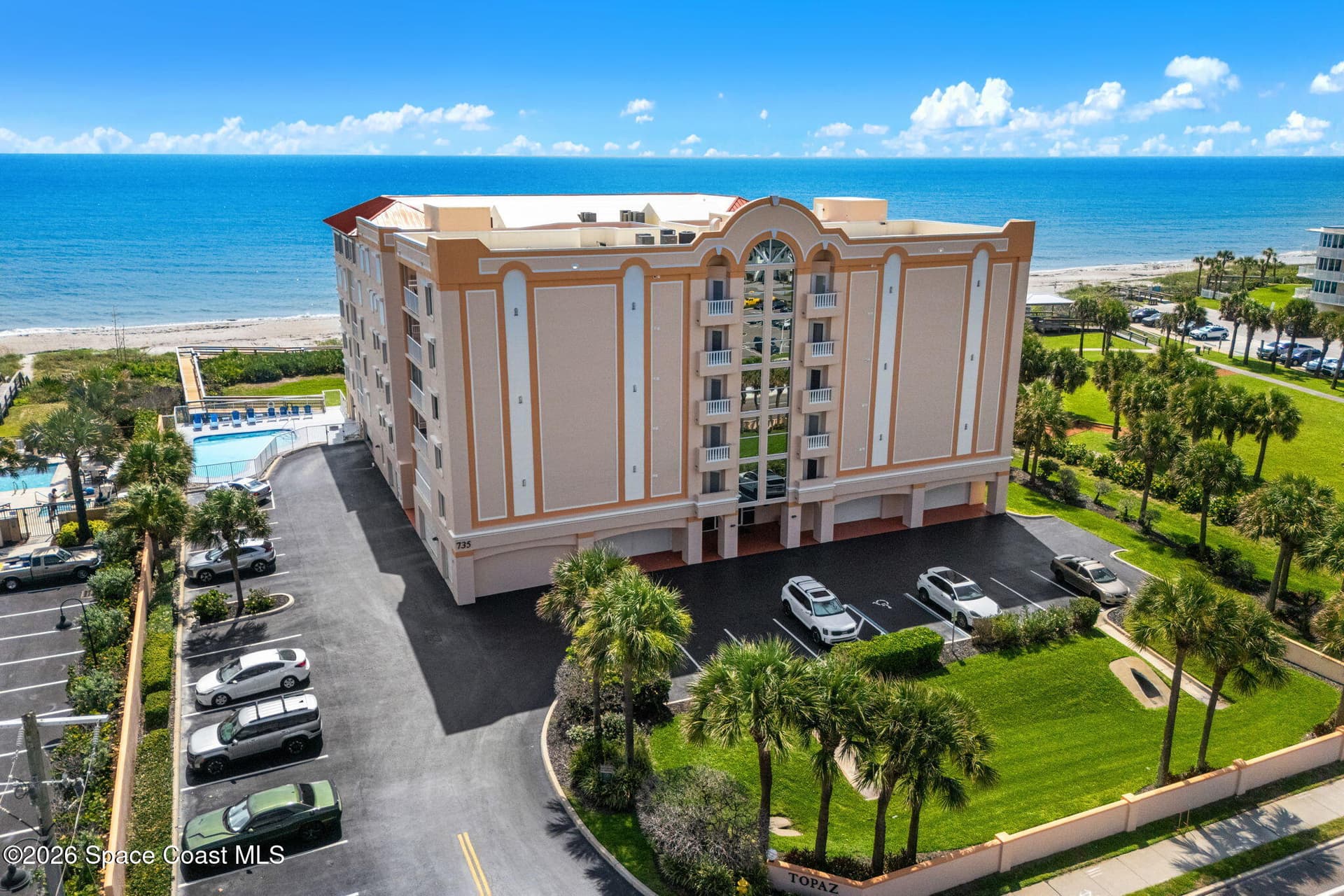 735 N Highway A1a 505 photo 1