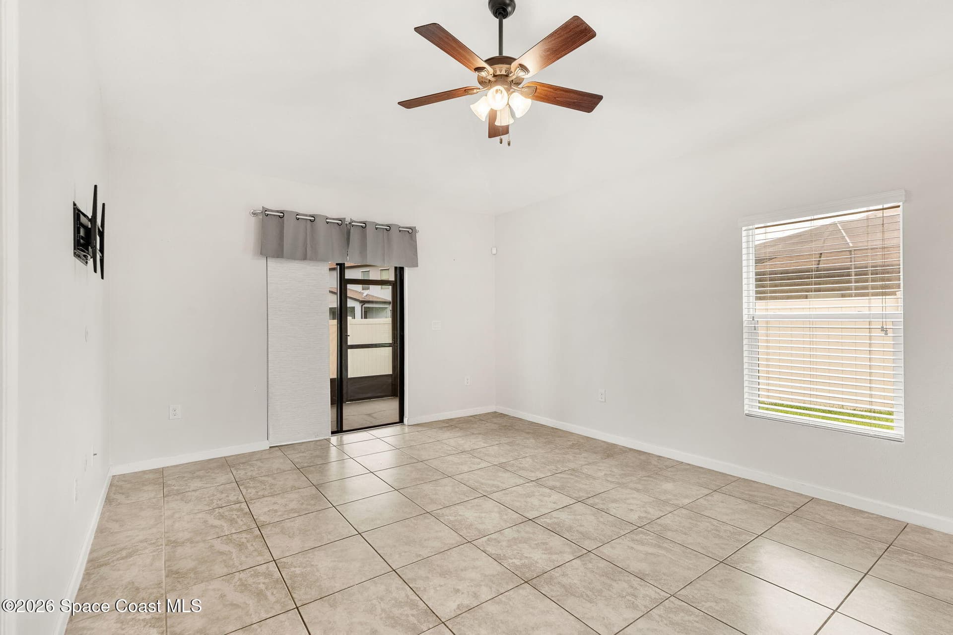 869 Fiddleleaf Circle photo 17