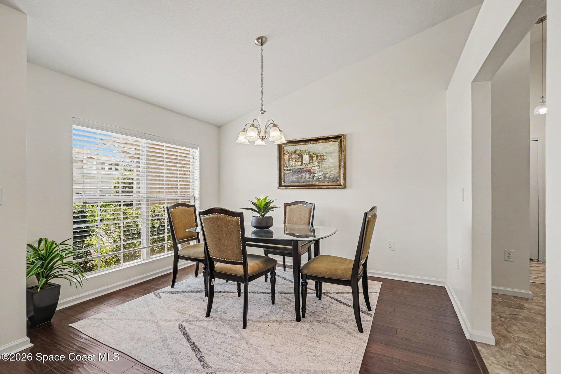 325 Abernathy Circle SE photo 11