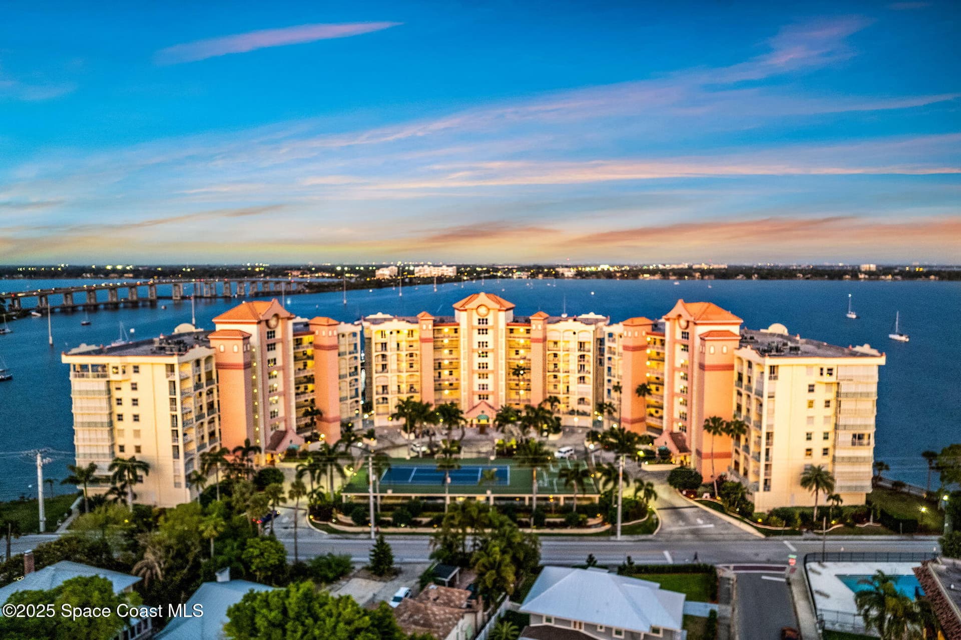 100 Riverside Drive 301 photo 2