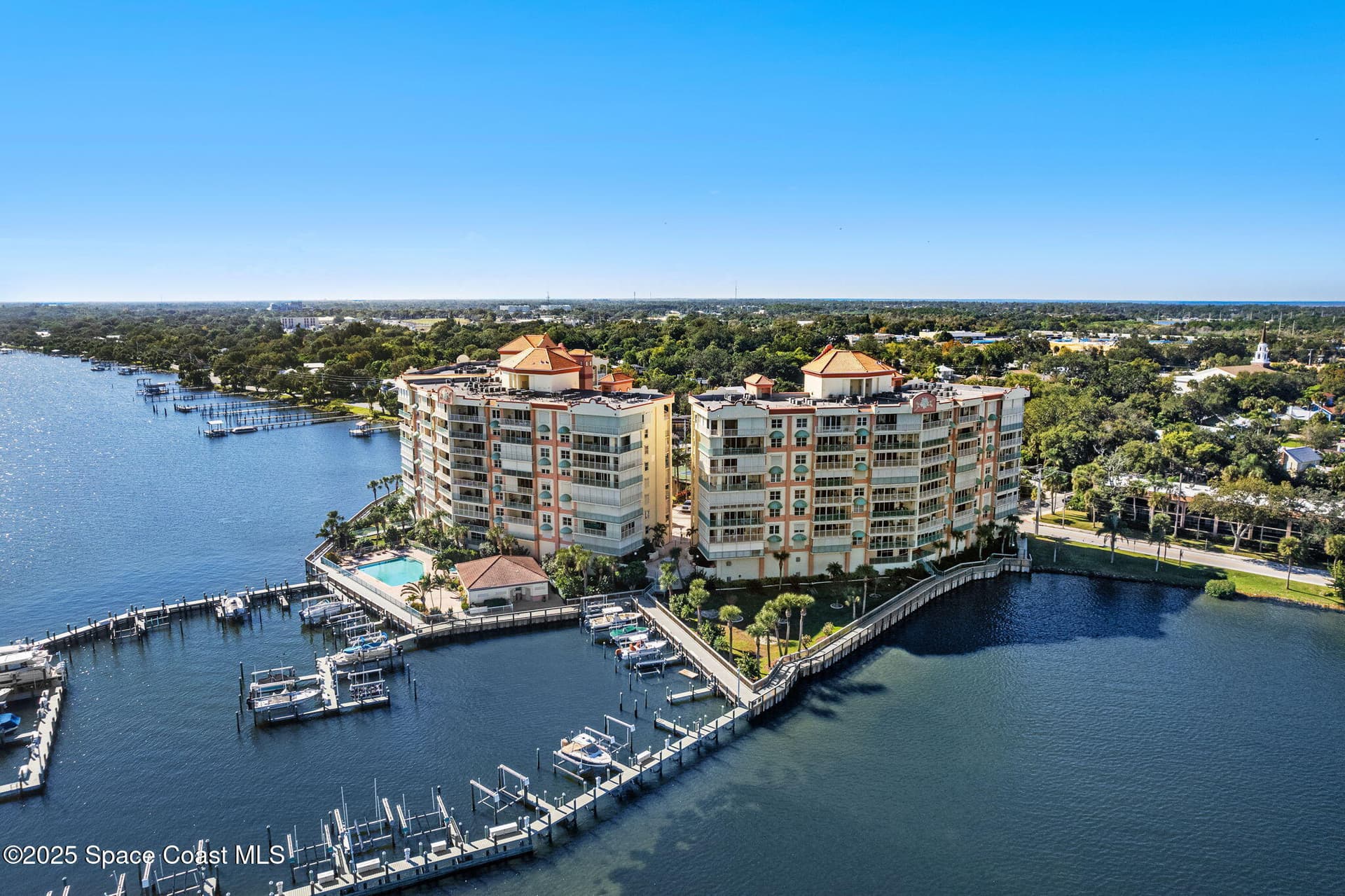 100 Riverside Drive 301 photo 1