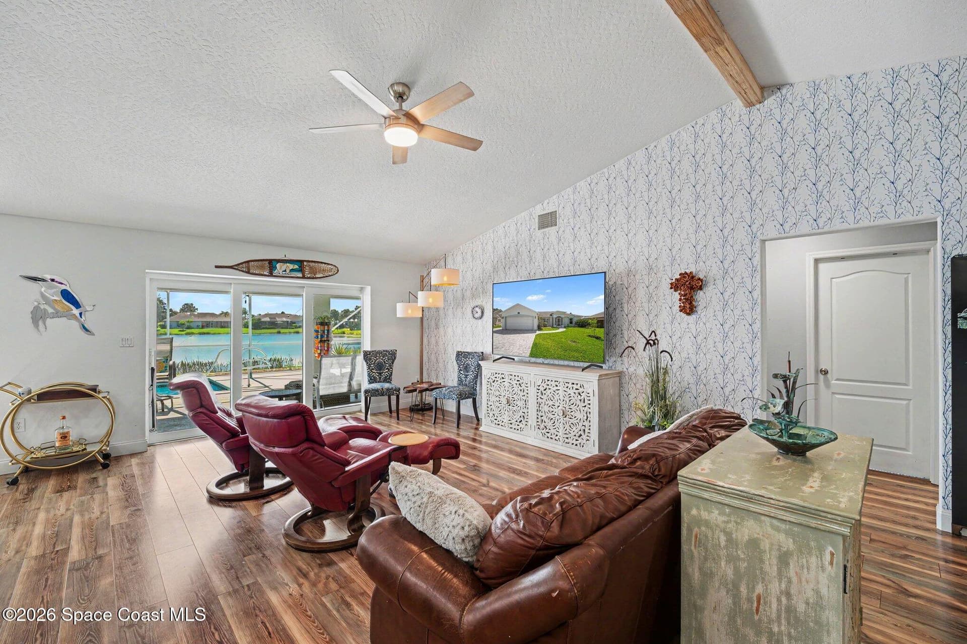1102 Egret Lake Way photo 7