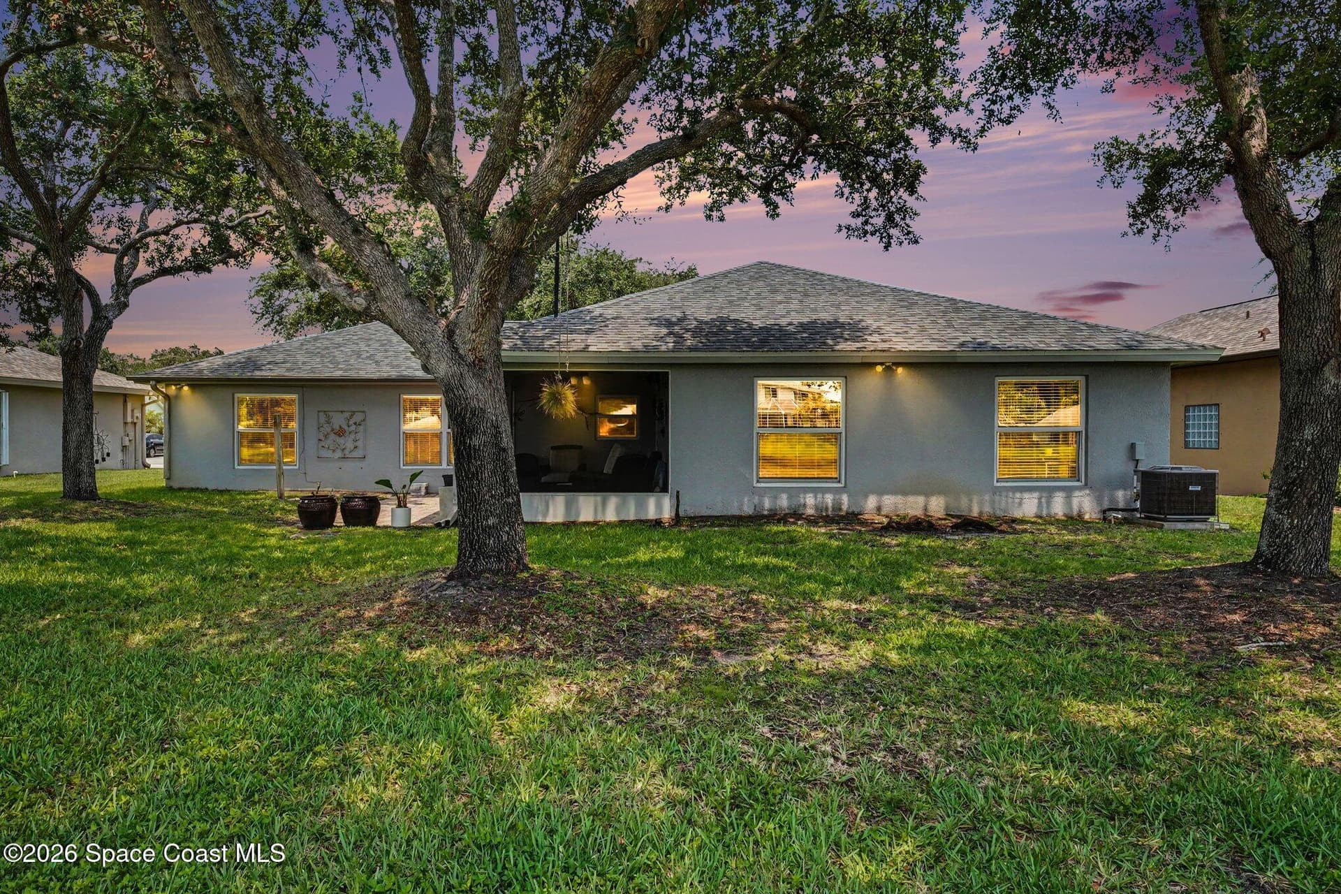 681 Sheridan Woods Drive photo 22