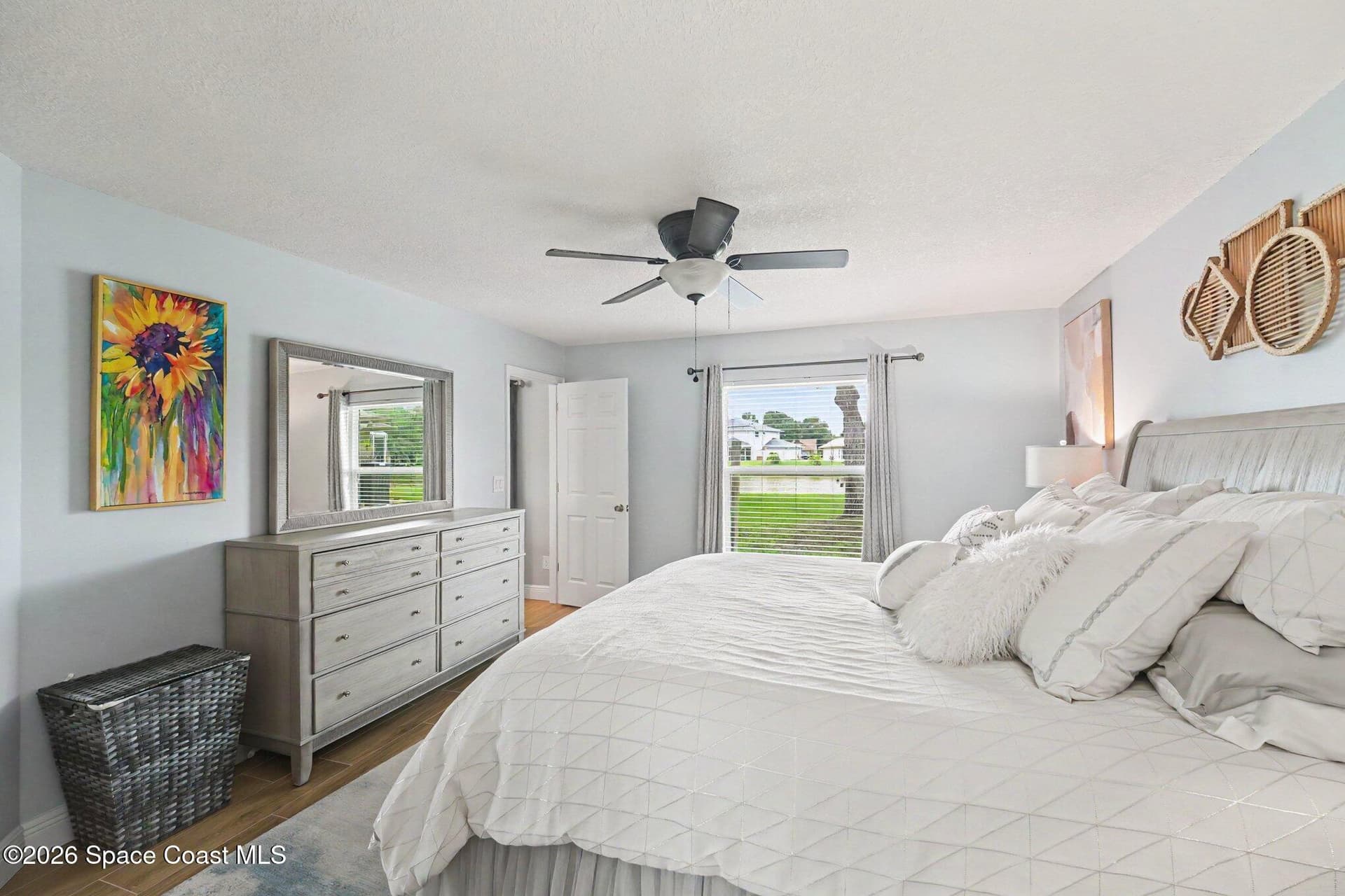 681 Sheridan Woods Drive photo 14