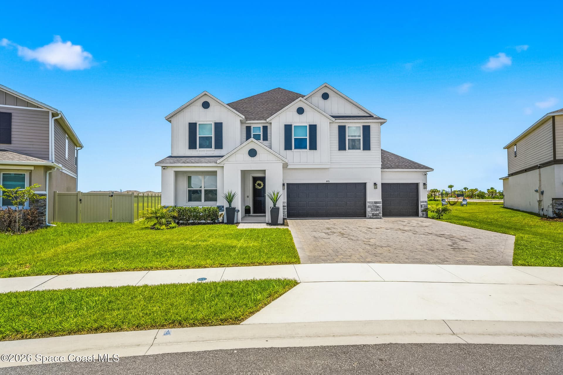 446 Glaspell Circle SE photo 1