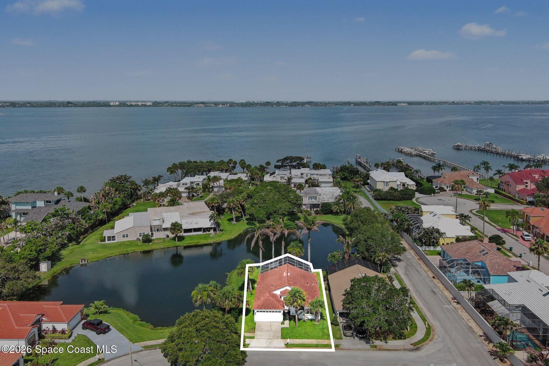 320 Las Olas Drive photo 2