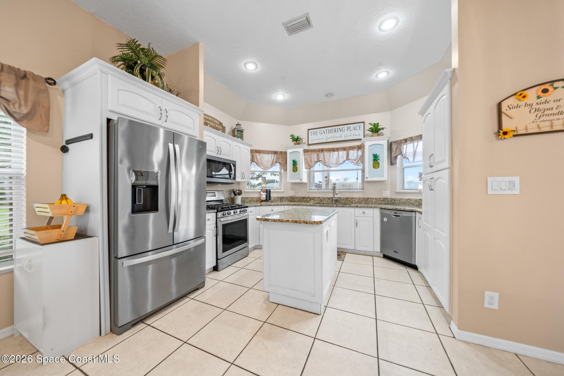 950 Somerset Lane photo 10