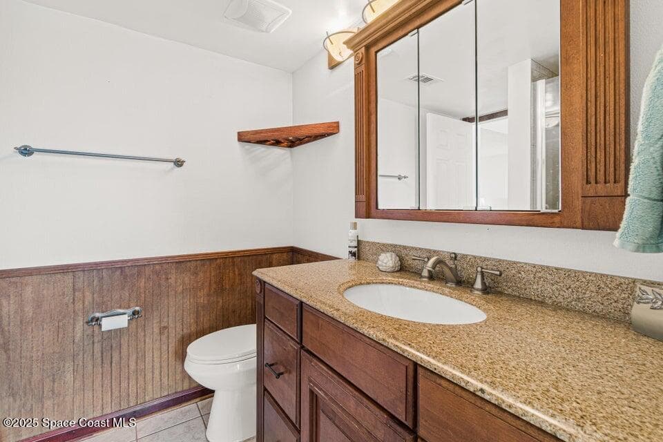 1750 Commodore Boulevard 2303 photo 19