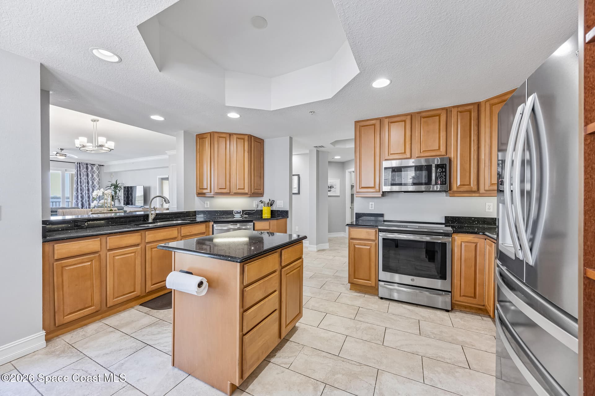 93 Delannoy Avenue 801 photo 25
