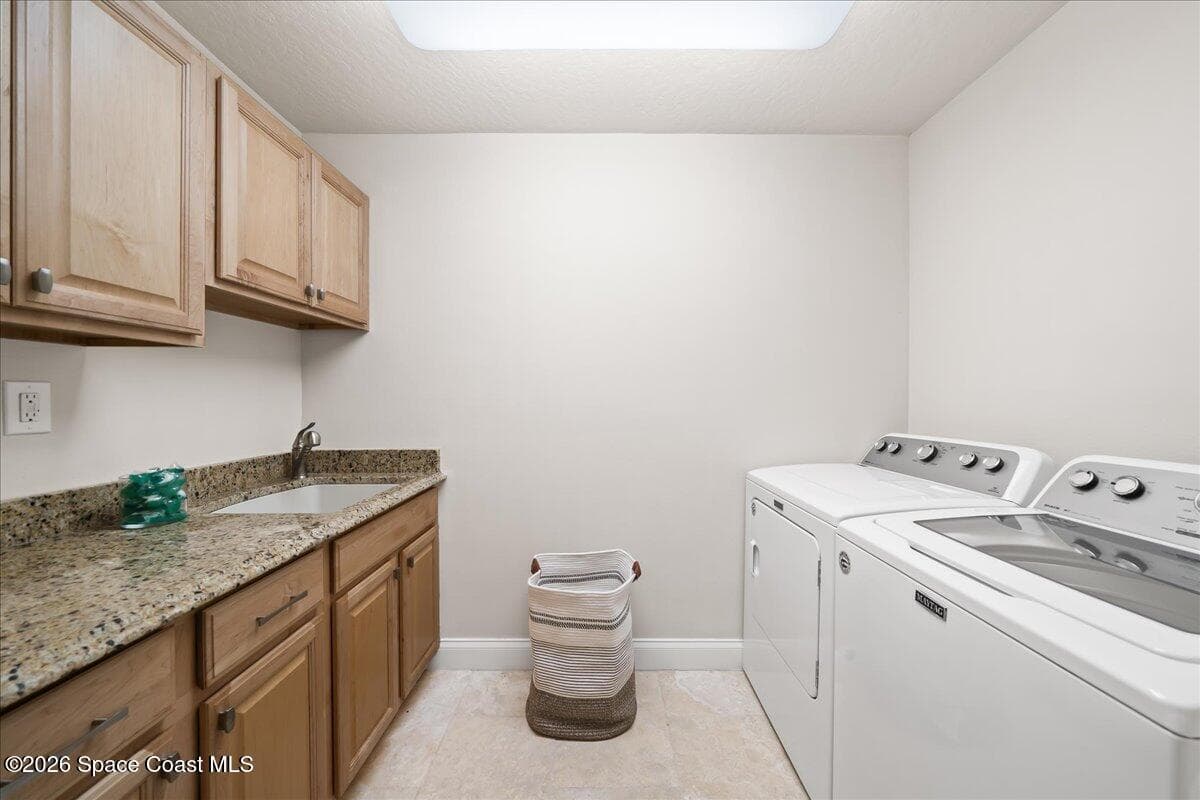 1 Eighth Avenue 1202 photo 19