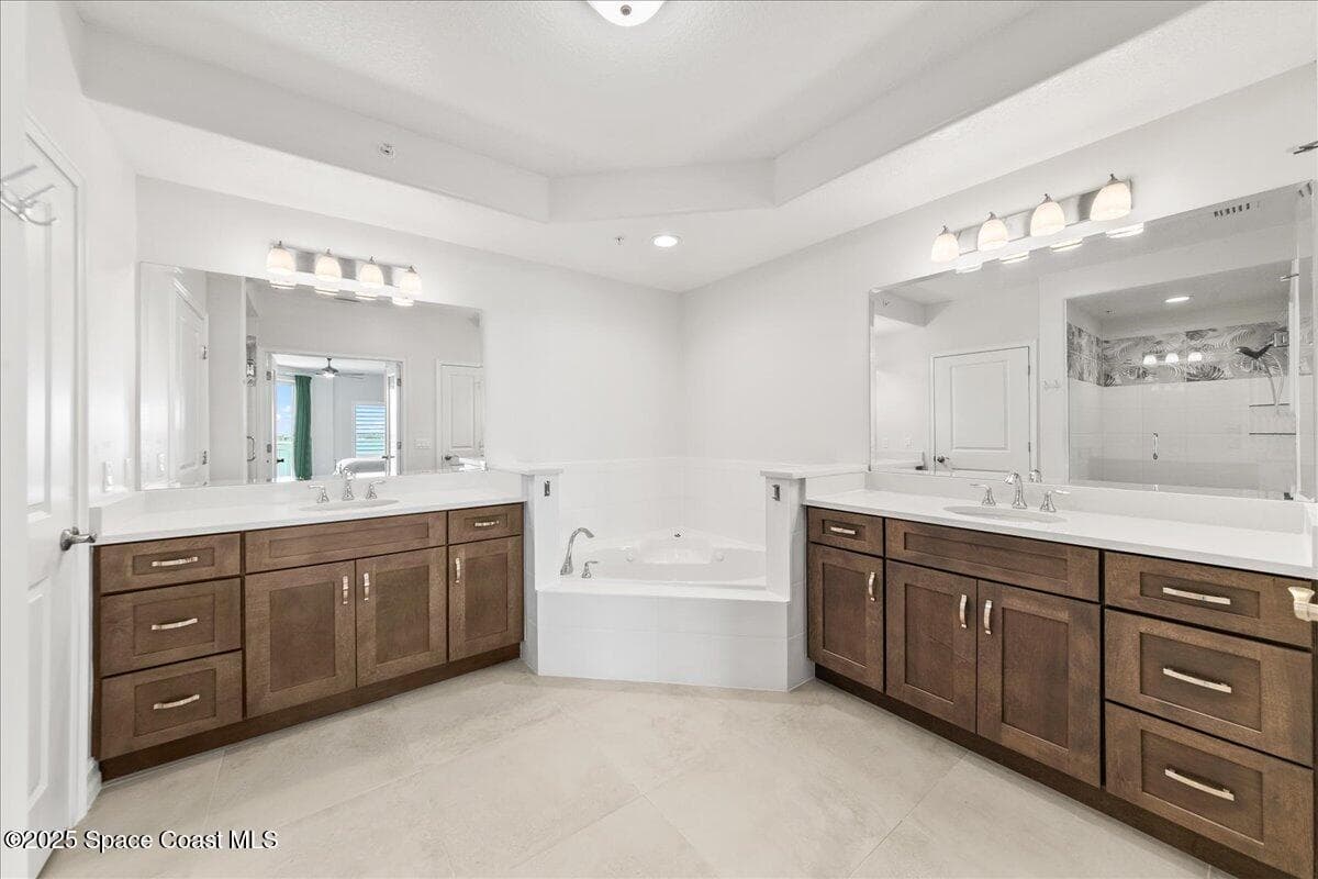 1465 S Harbor City Boulevard 902 photo 20