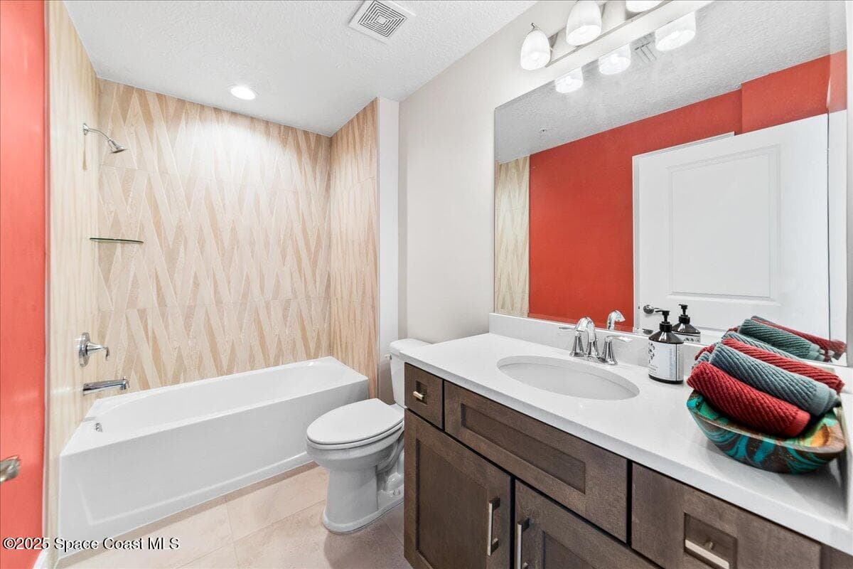 1465 S Harbor City Boulevard 902 photo 24