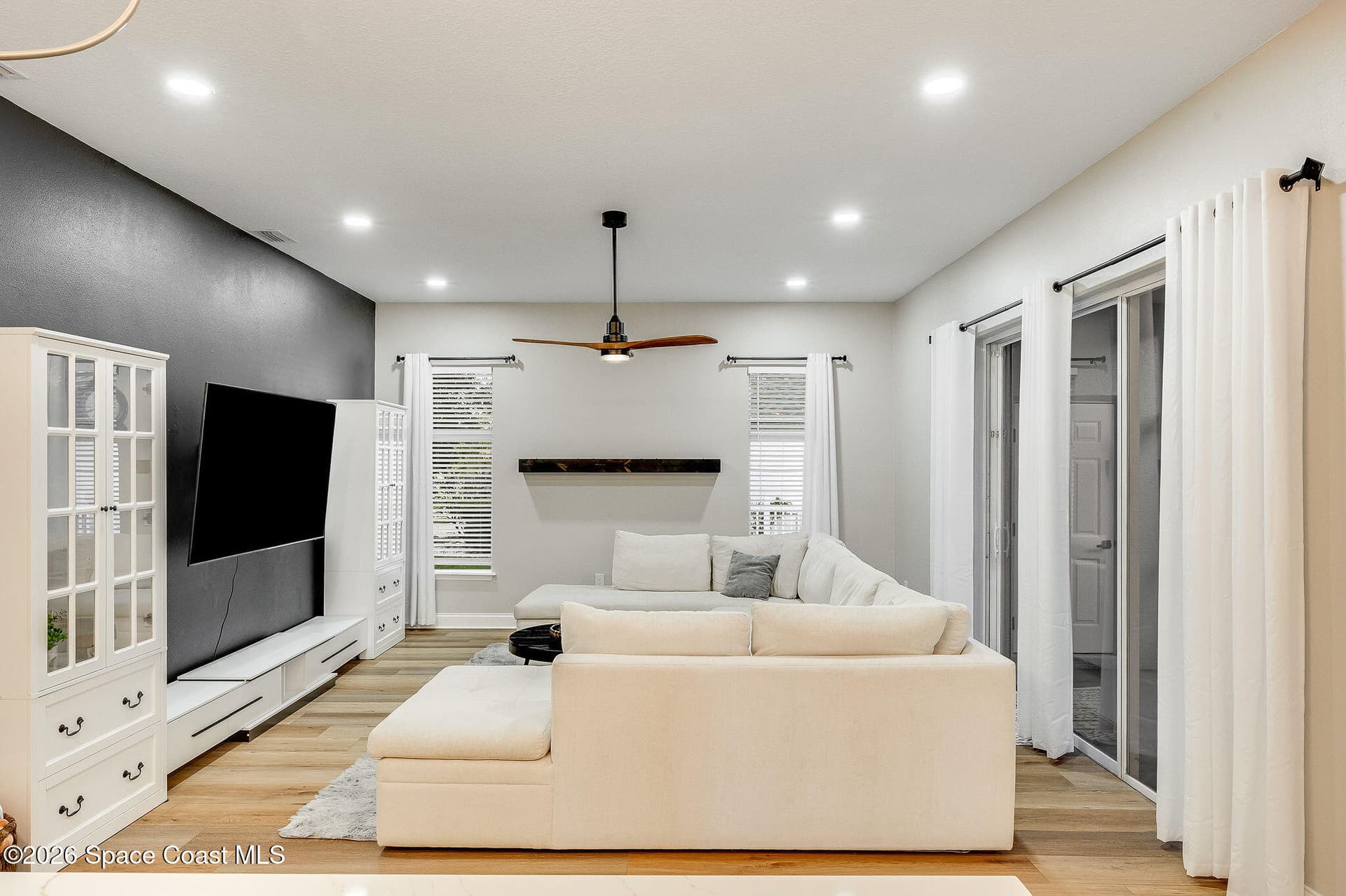 4117 Las Cruces Way photo 13