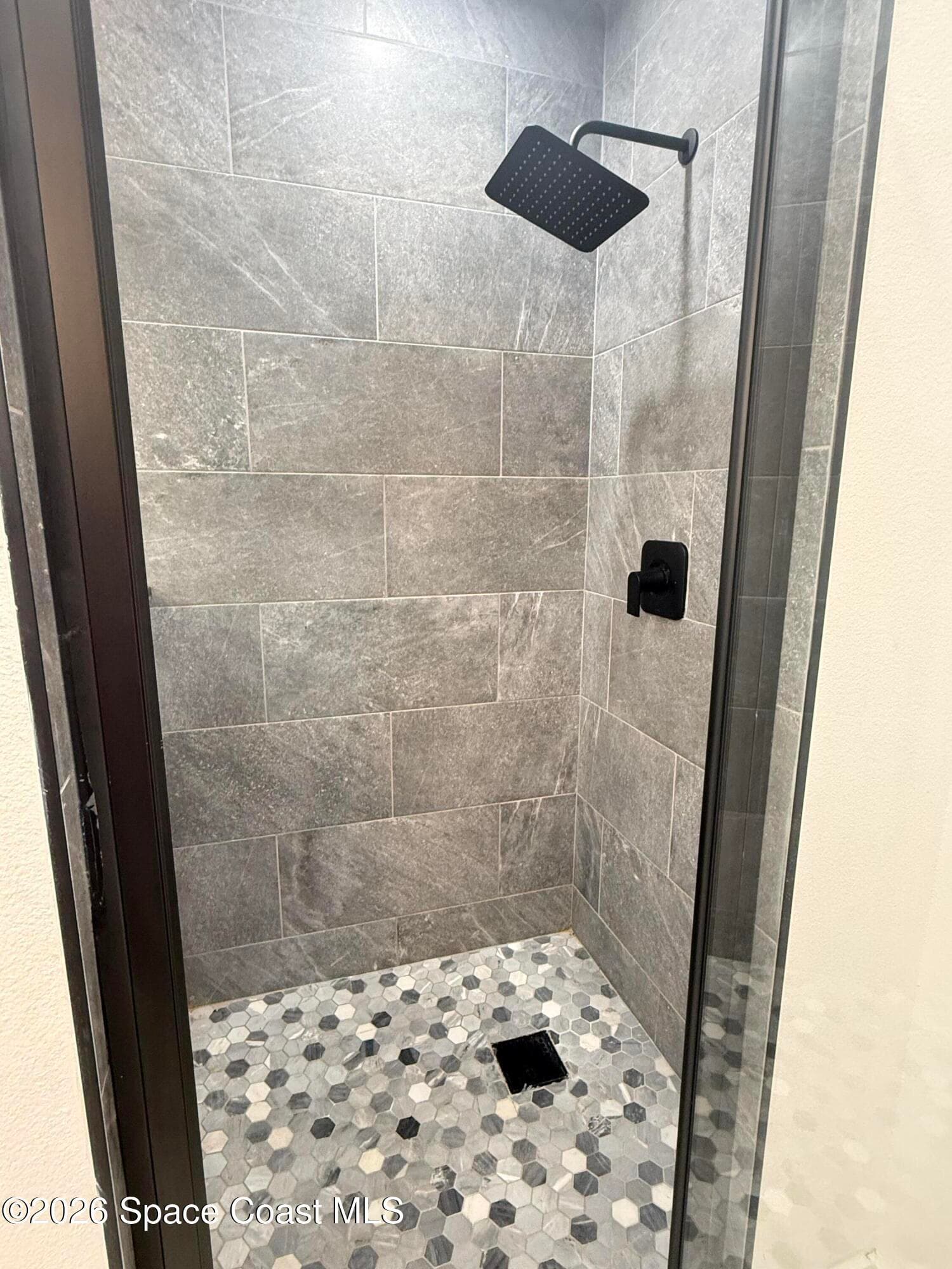 1013 Hammacher Avenue SW photo 15