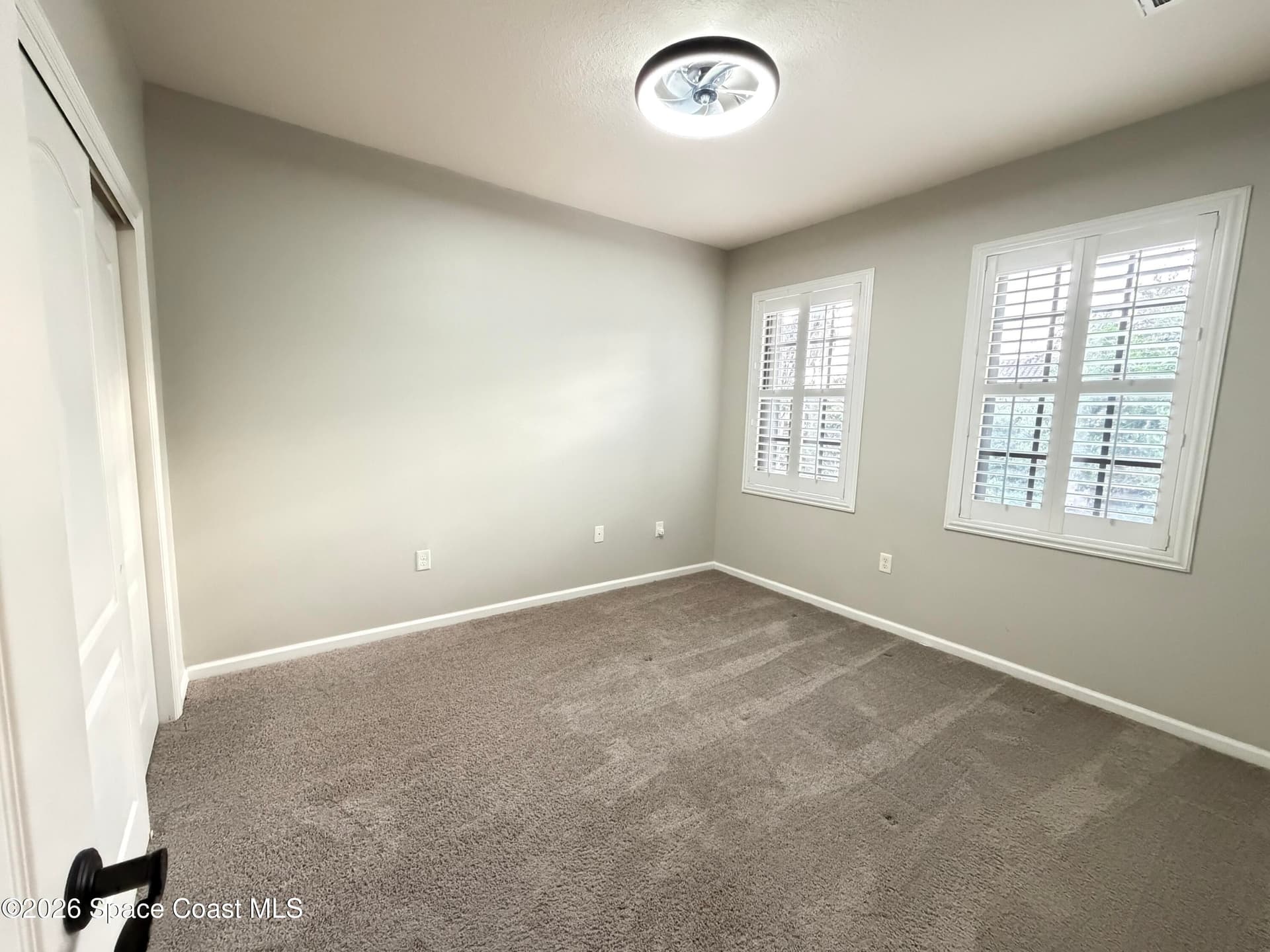 747 Ventura Drive photo 10