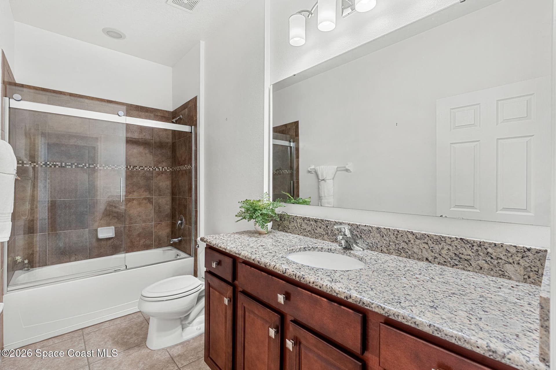 467 Easton Forest Circle SE photo 25