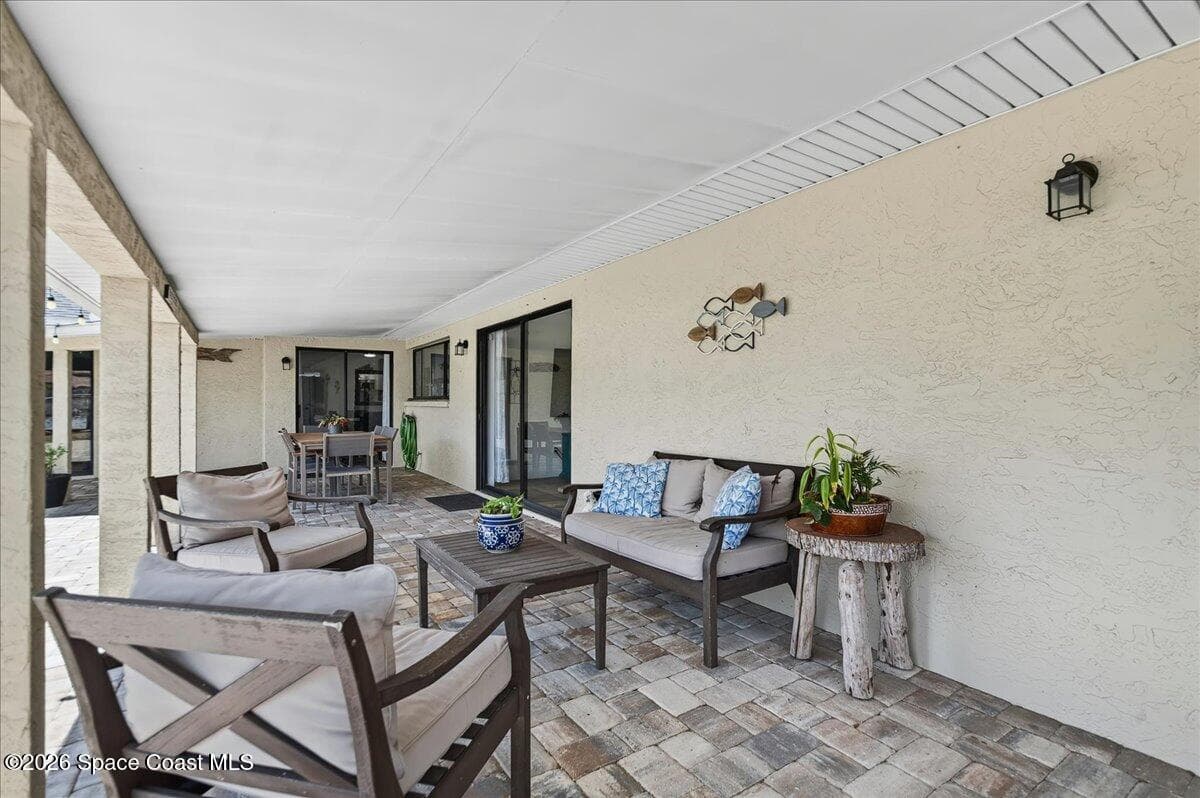 200 Forest Hill Drive photo 22