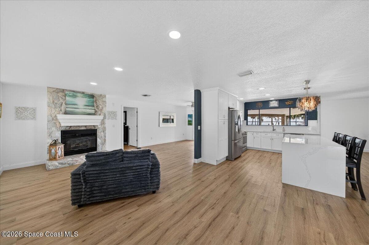 200 Forest Hill Drive photo 14