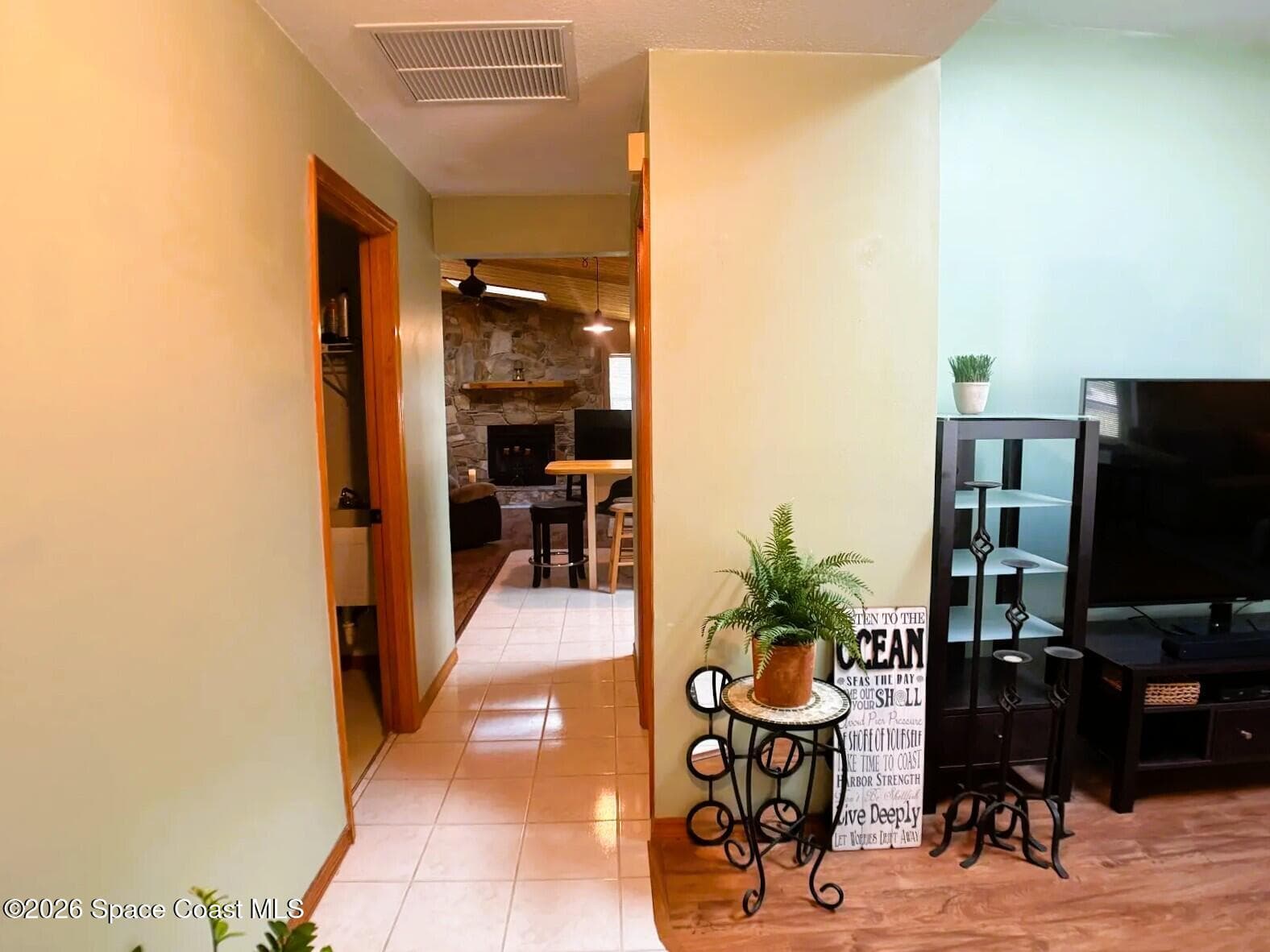 416 Orlov Road NW photo 3