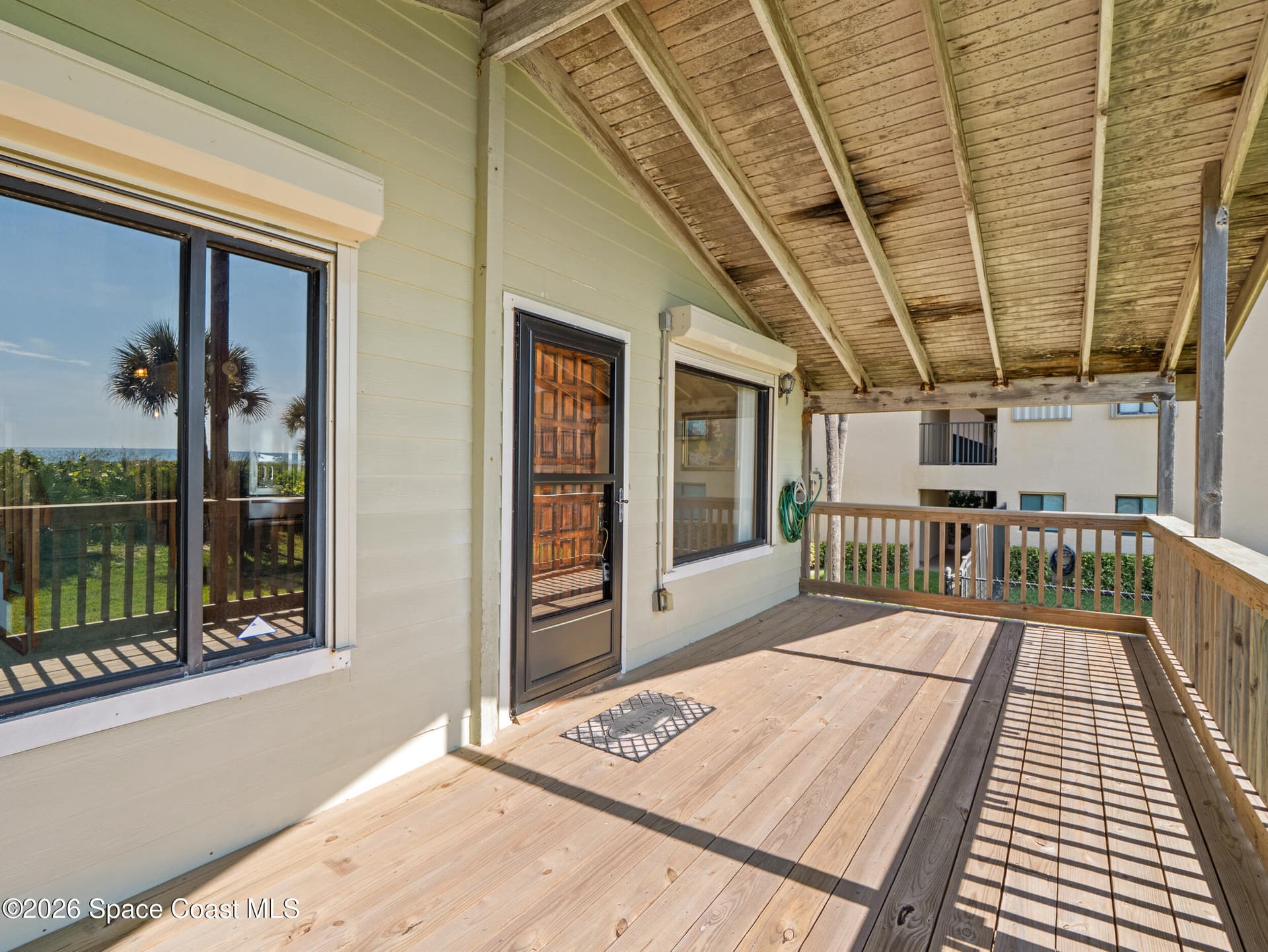 558 Harrison Avenue photo 13