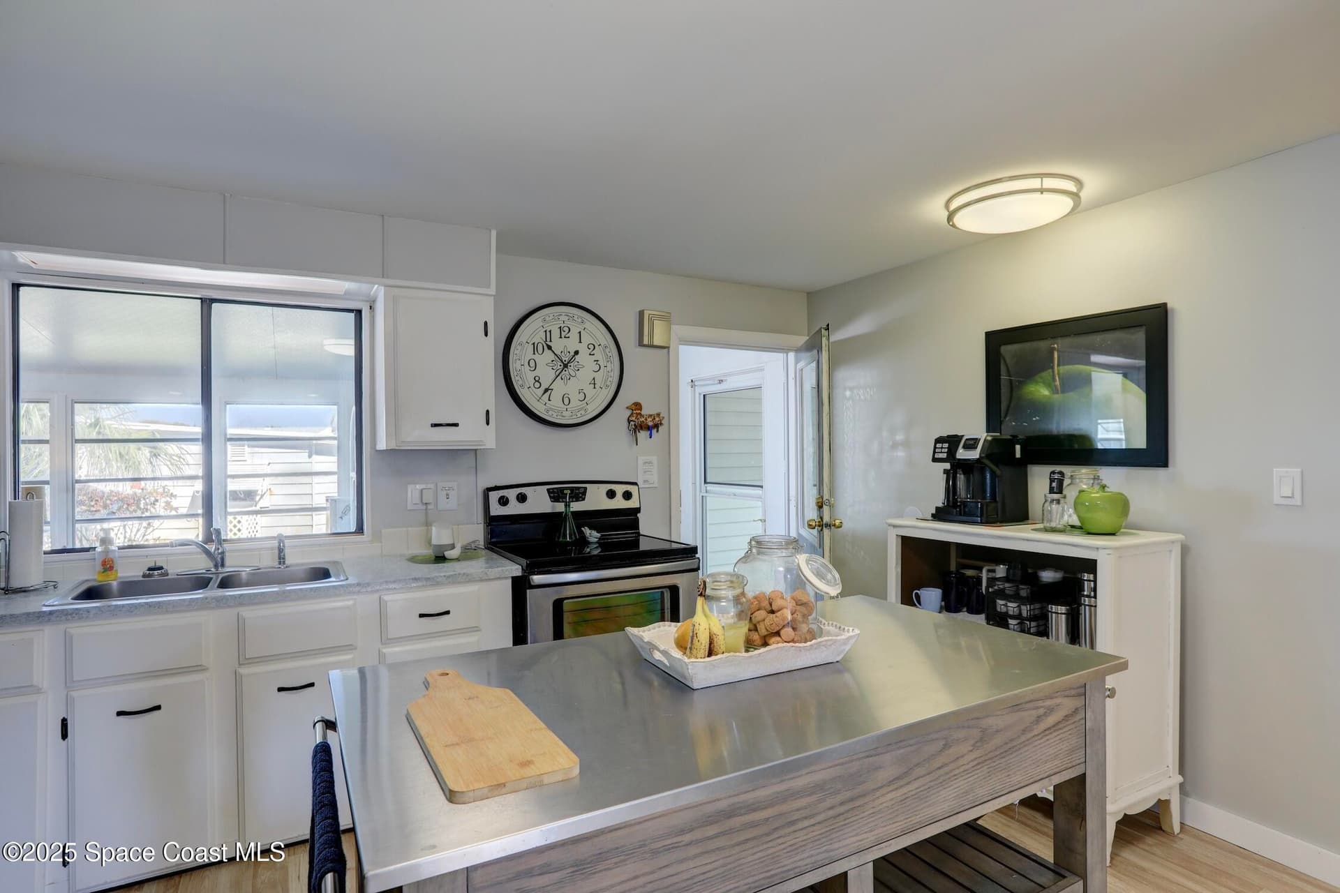 7622 Great Bear Lake Drive 30 photo 16