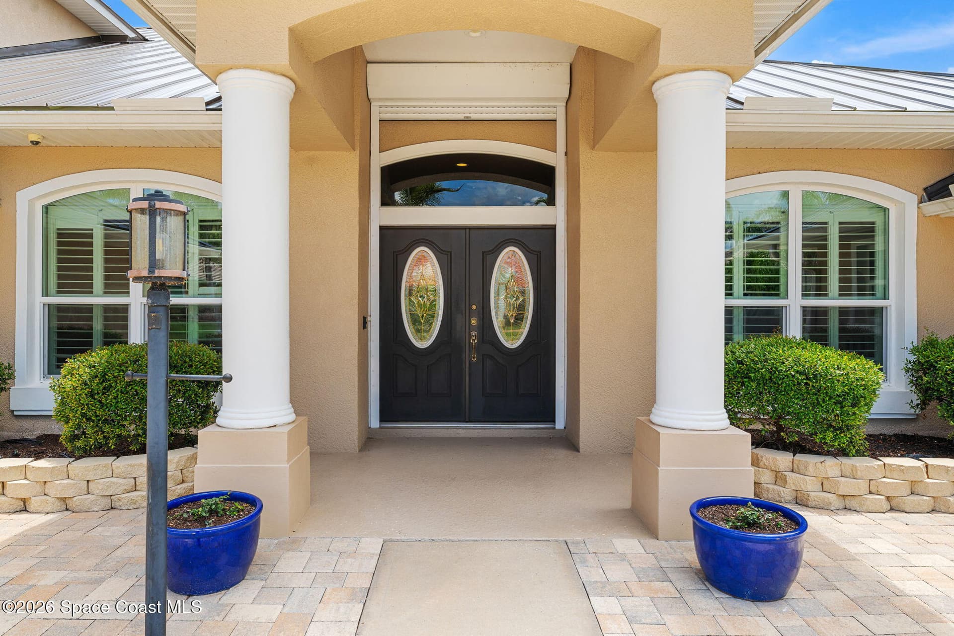 241 Waterside Drive photo 11