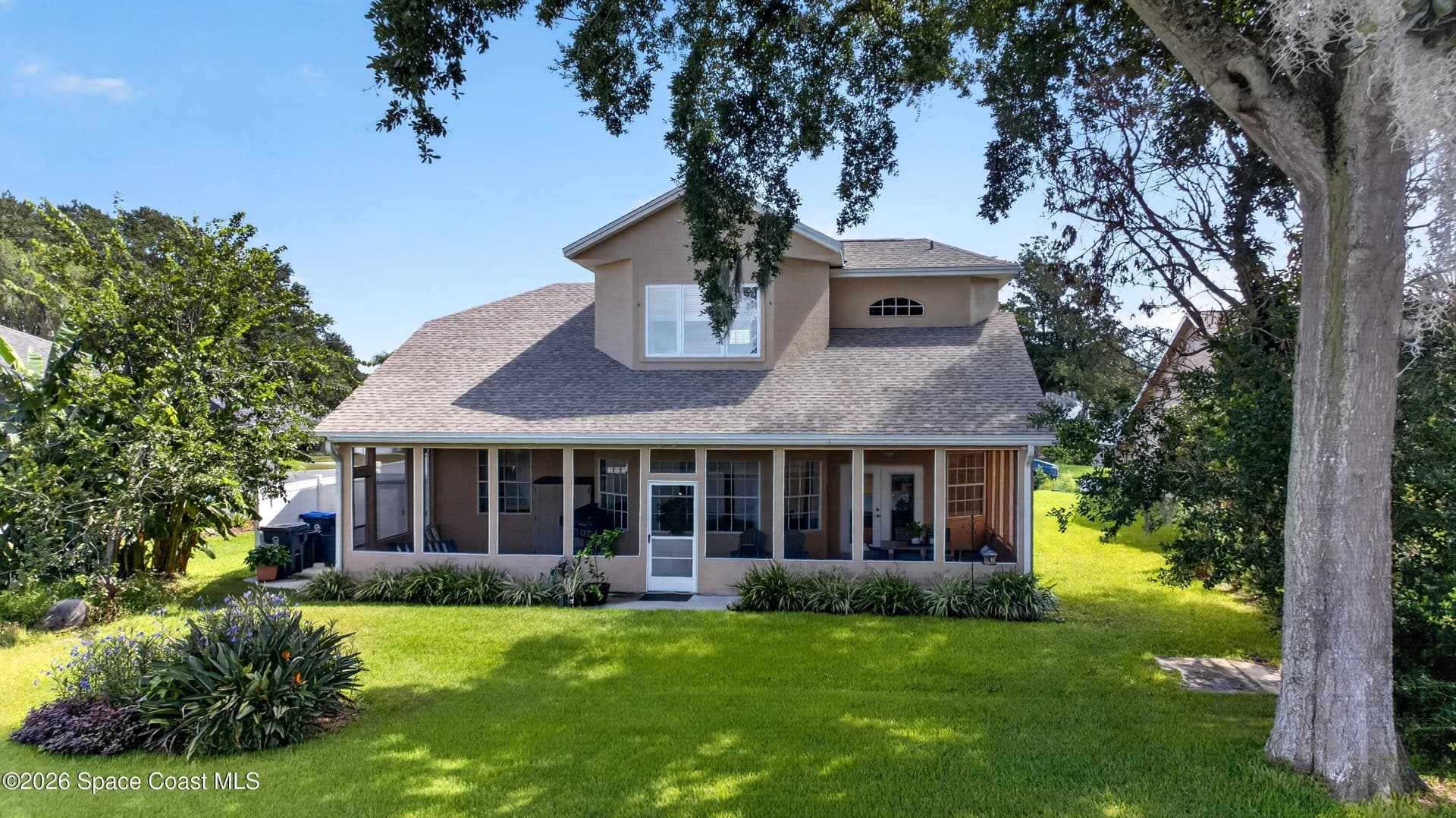 685 Bella Vista Drive photo 8