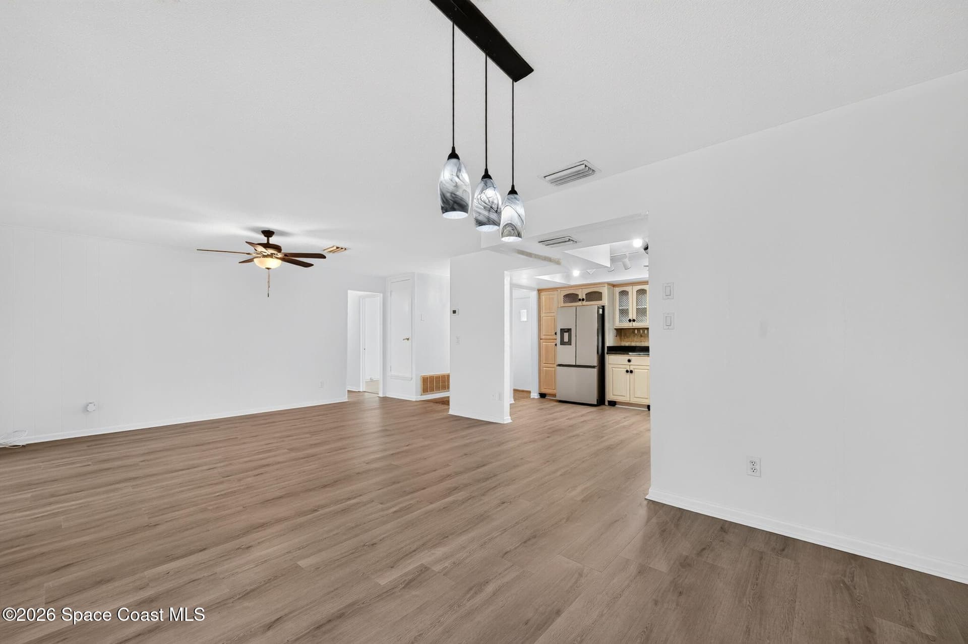 520 E Merrimac Drive photo 14