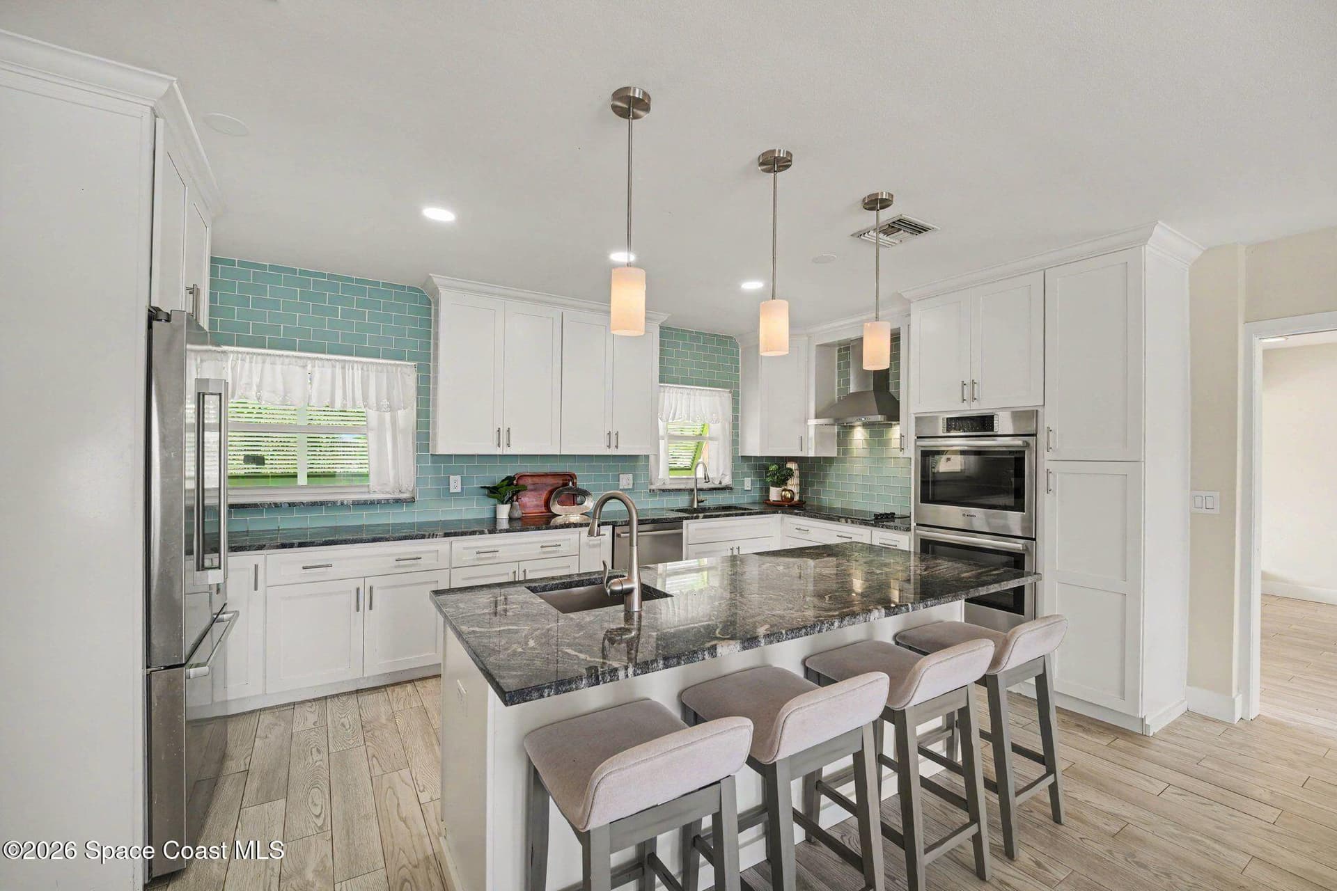 1540 Bay Shore Drive photo 14
