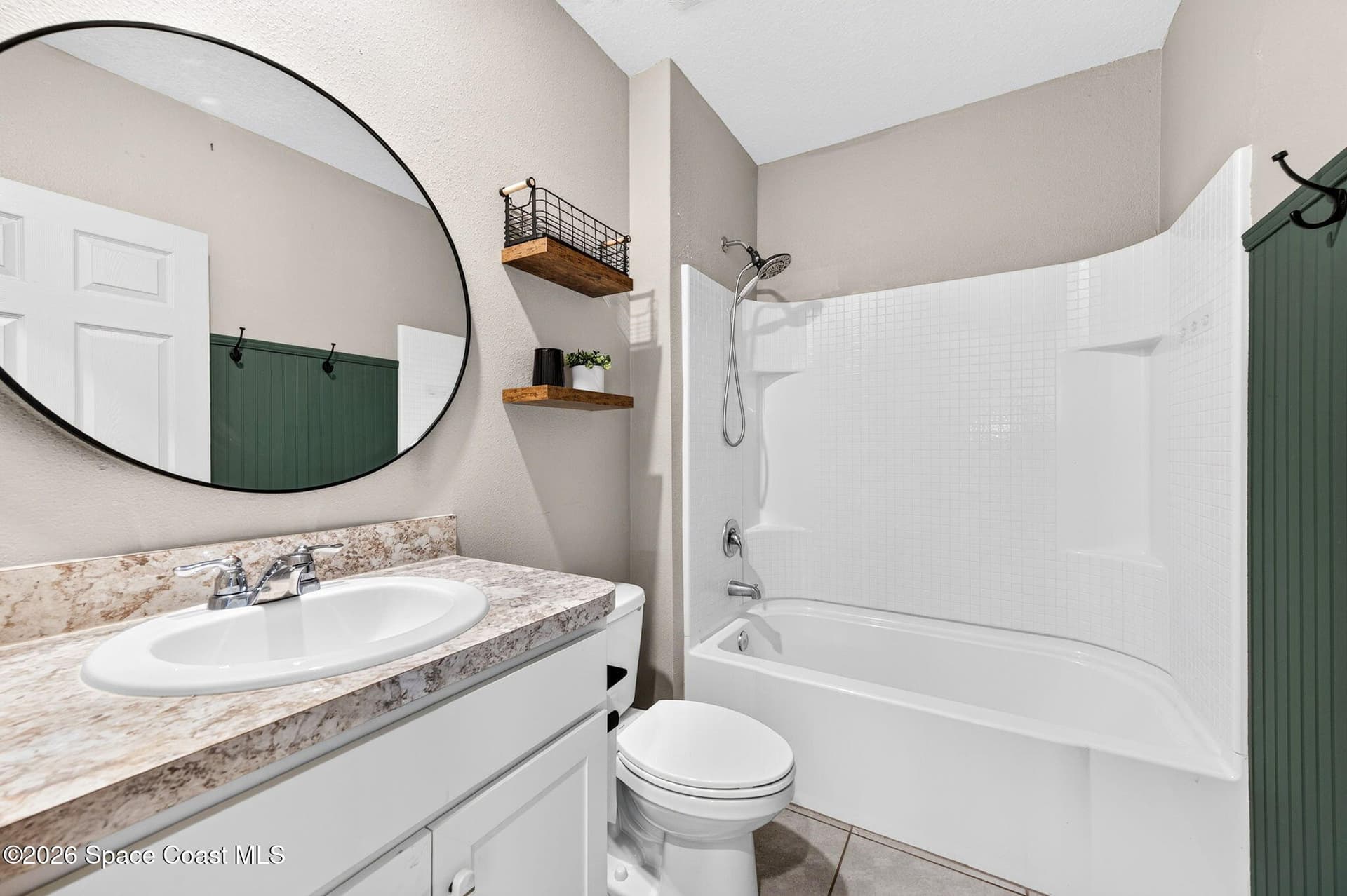 1864 Capital Drive SE photo 22