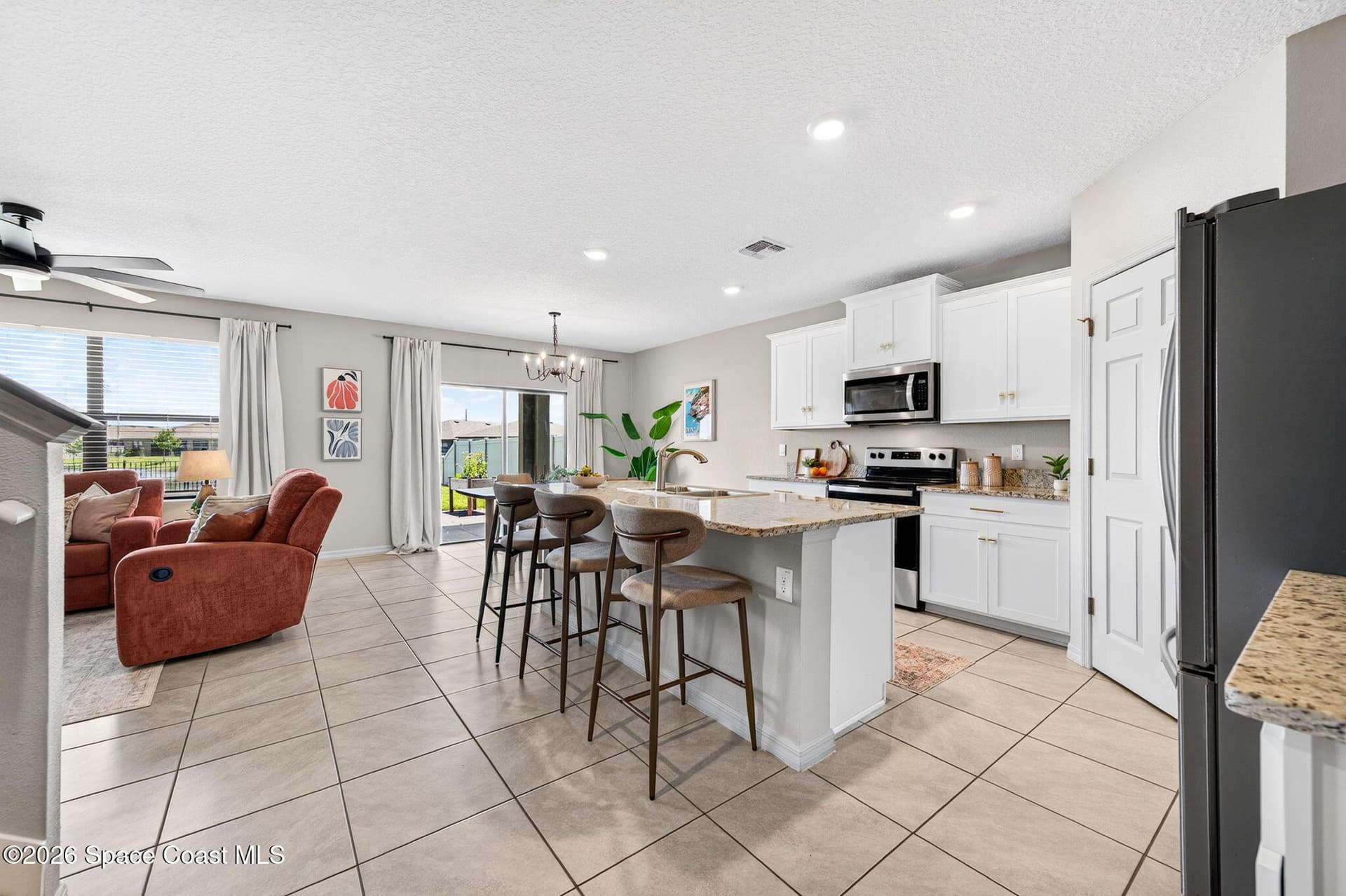 1864 Capital Drive SE photo 9