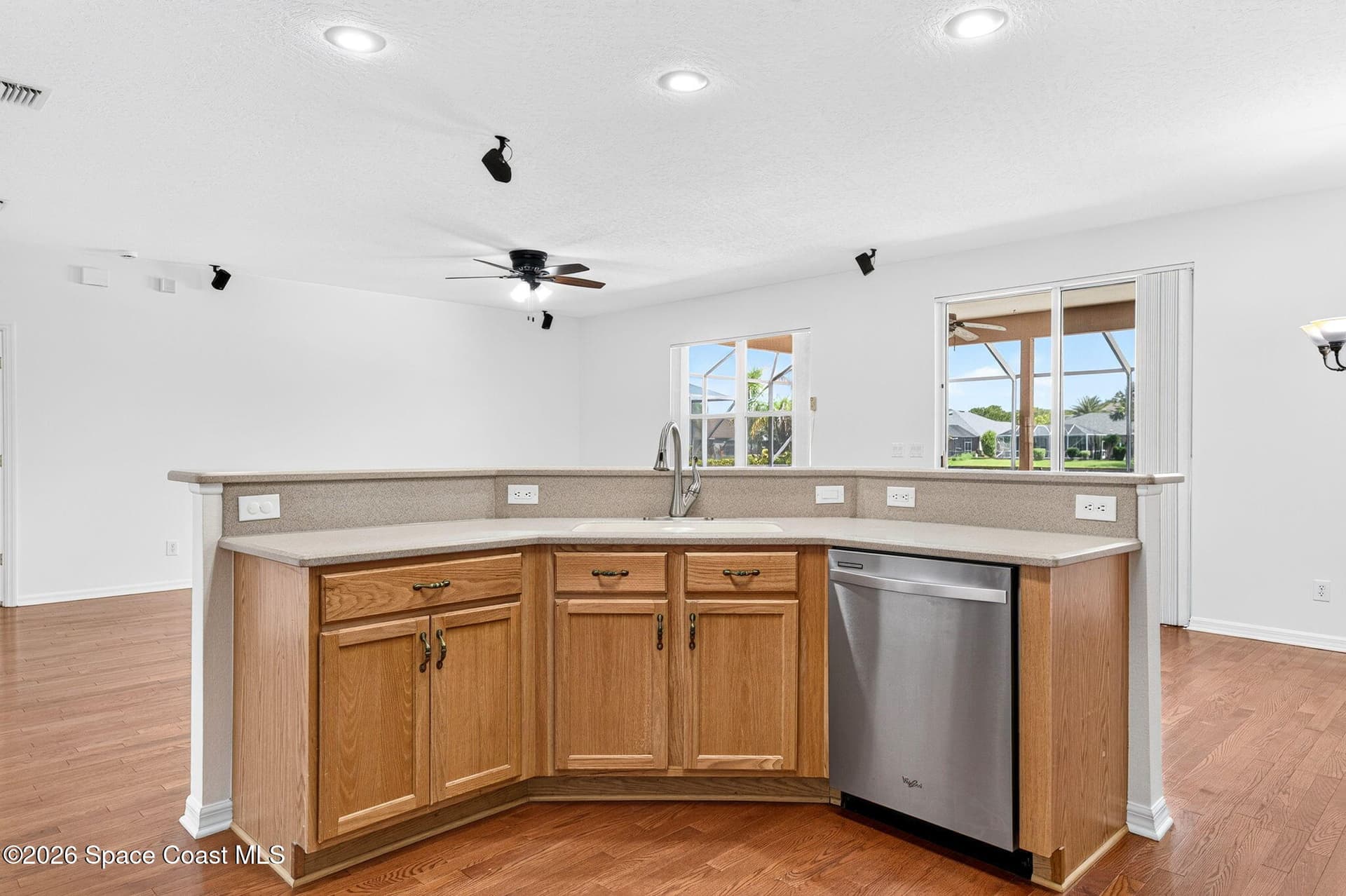 3955 Fenrose Circle photo 10